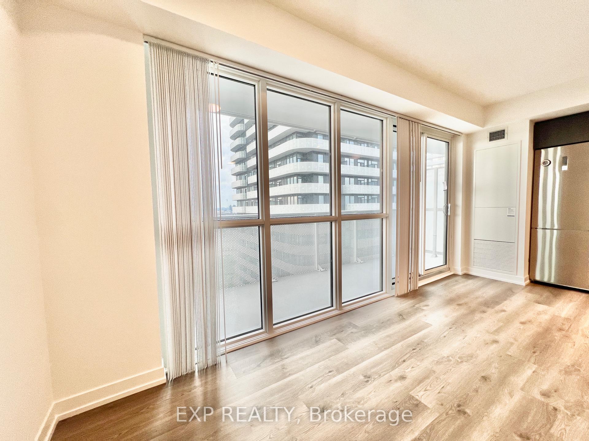 Photo 10 of Unit 2712, 195 Commerce Street, Vaughan, Vaughan Corporate Centre — HOMEH