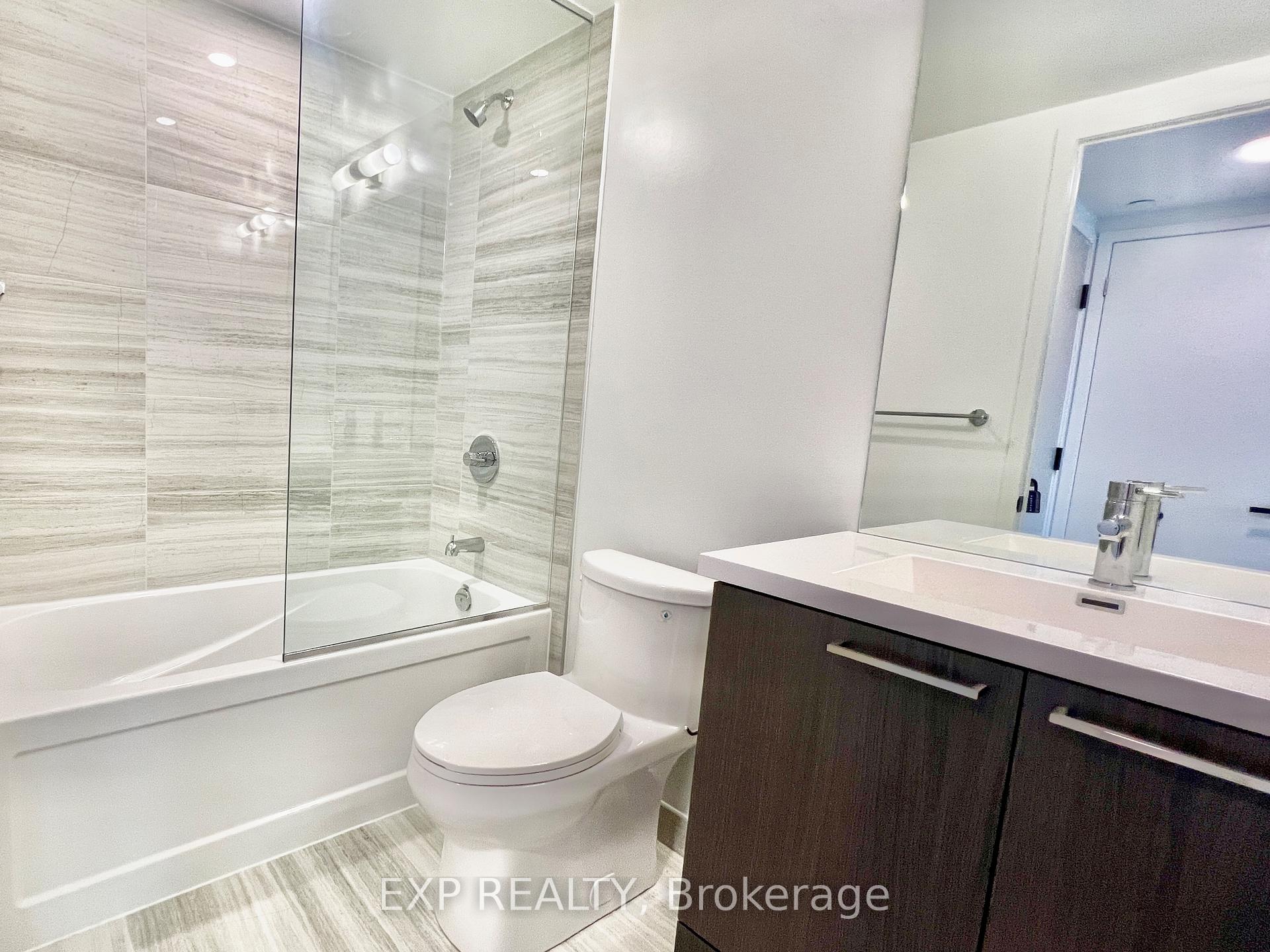 Photo 11 of Unit 2712, 195 Commerce Street, Vaughan, Vaughan Corporate Centre — HOMEH