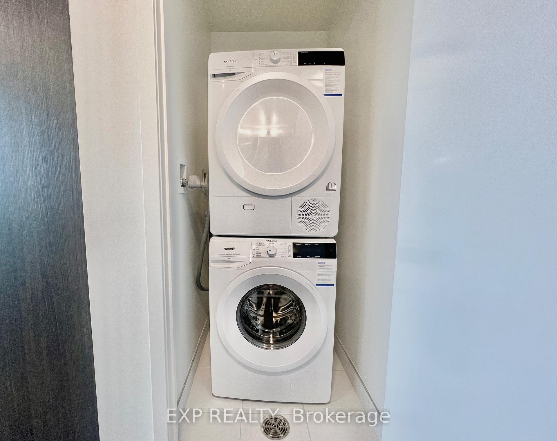Photo 14 of Unit 2712, 195 Commerce Street, Vaughan, Vaughan Corporate Centre — HOMEH