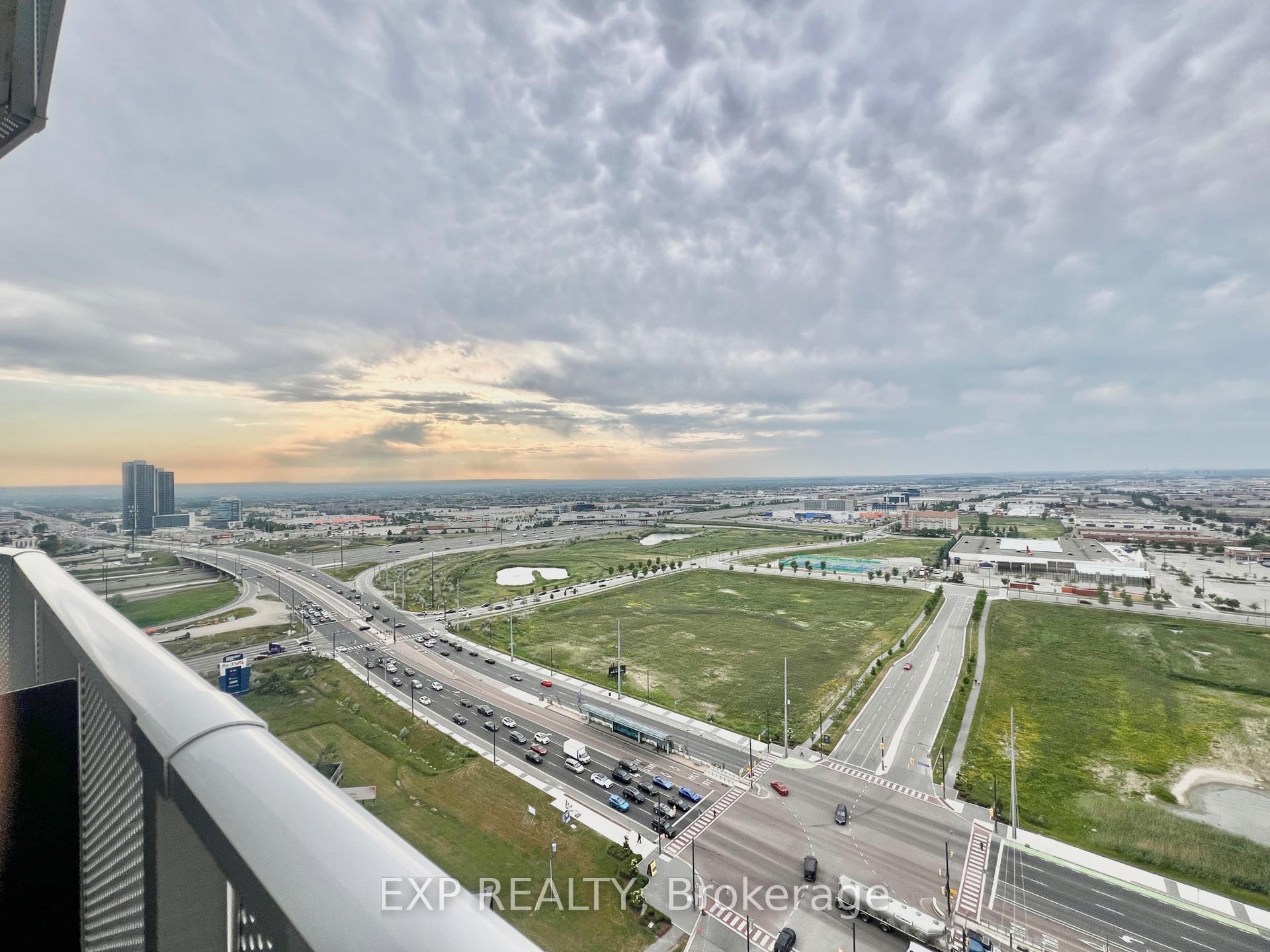 Photo 15 of Unit 2712, 195 Commerce Street, Vaughan, Vaughan Corporate Centre — HOMEH