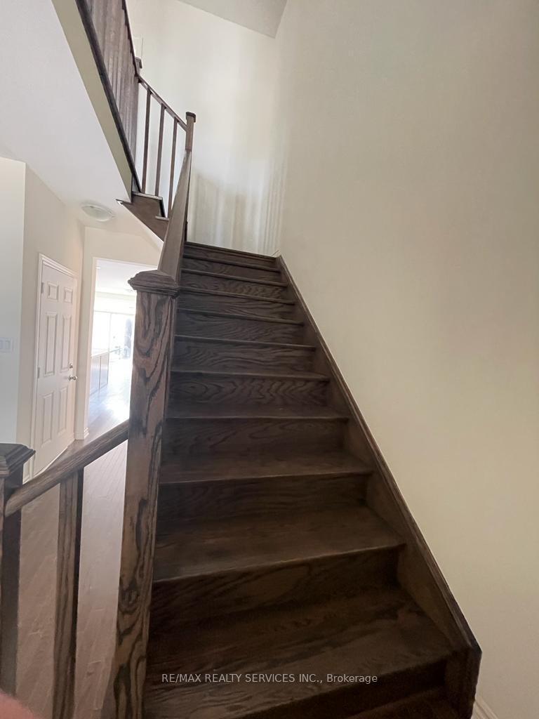 Photo 1 of Unit upper, 142 Adventura Road, Brampton, Northwest Brampton — HOMEH