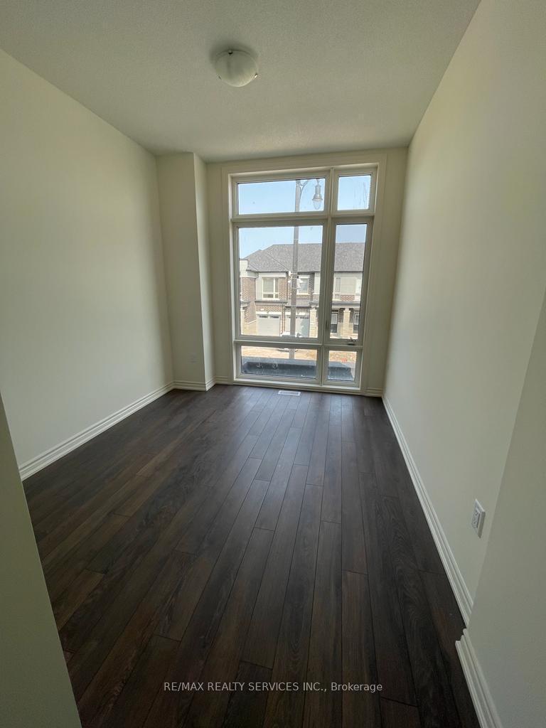 Photo 8 of Unit upper, 142 Adventura Road, Brampton, Northwest Brampton — HOMEH