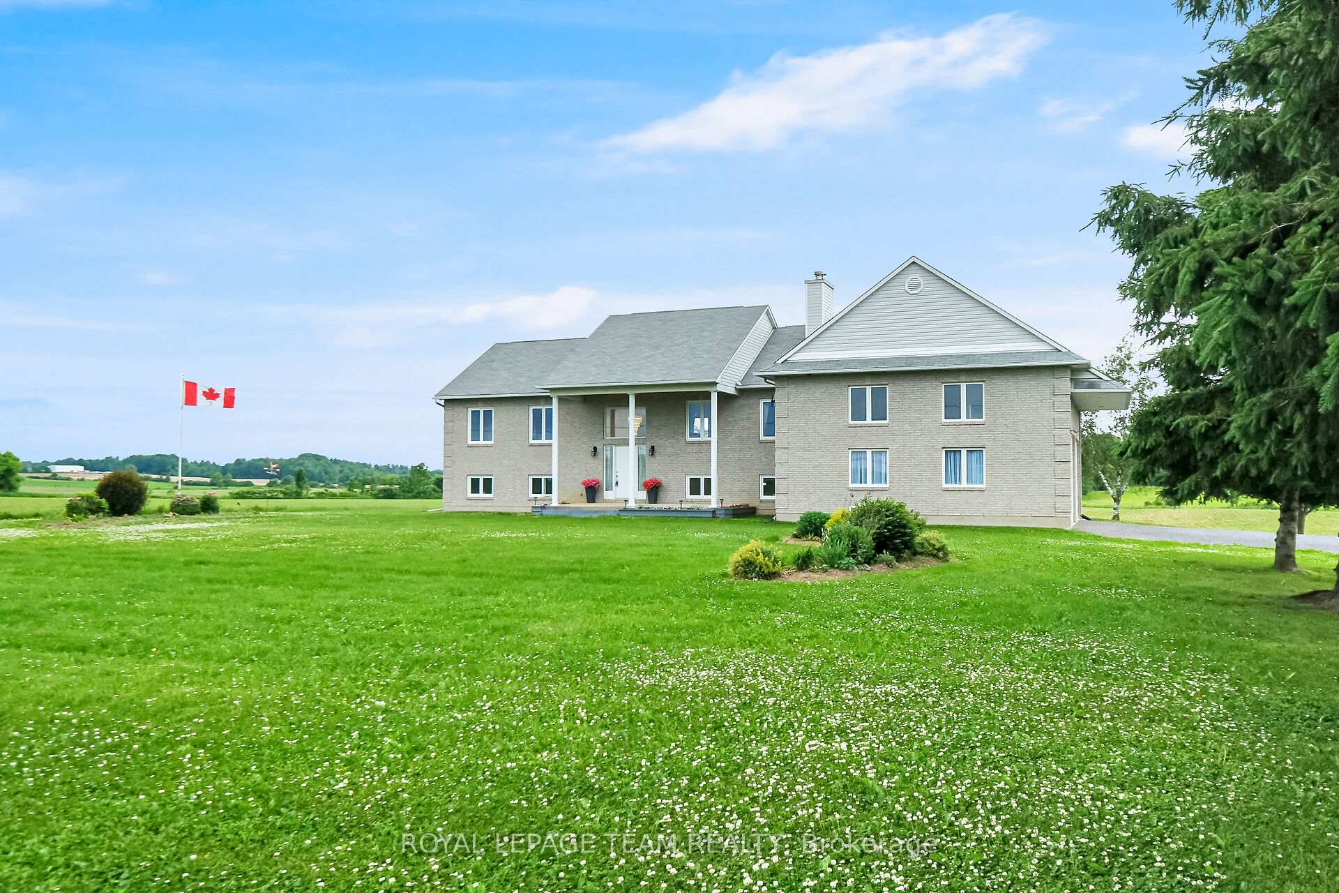 Front of 8665 Russell Road