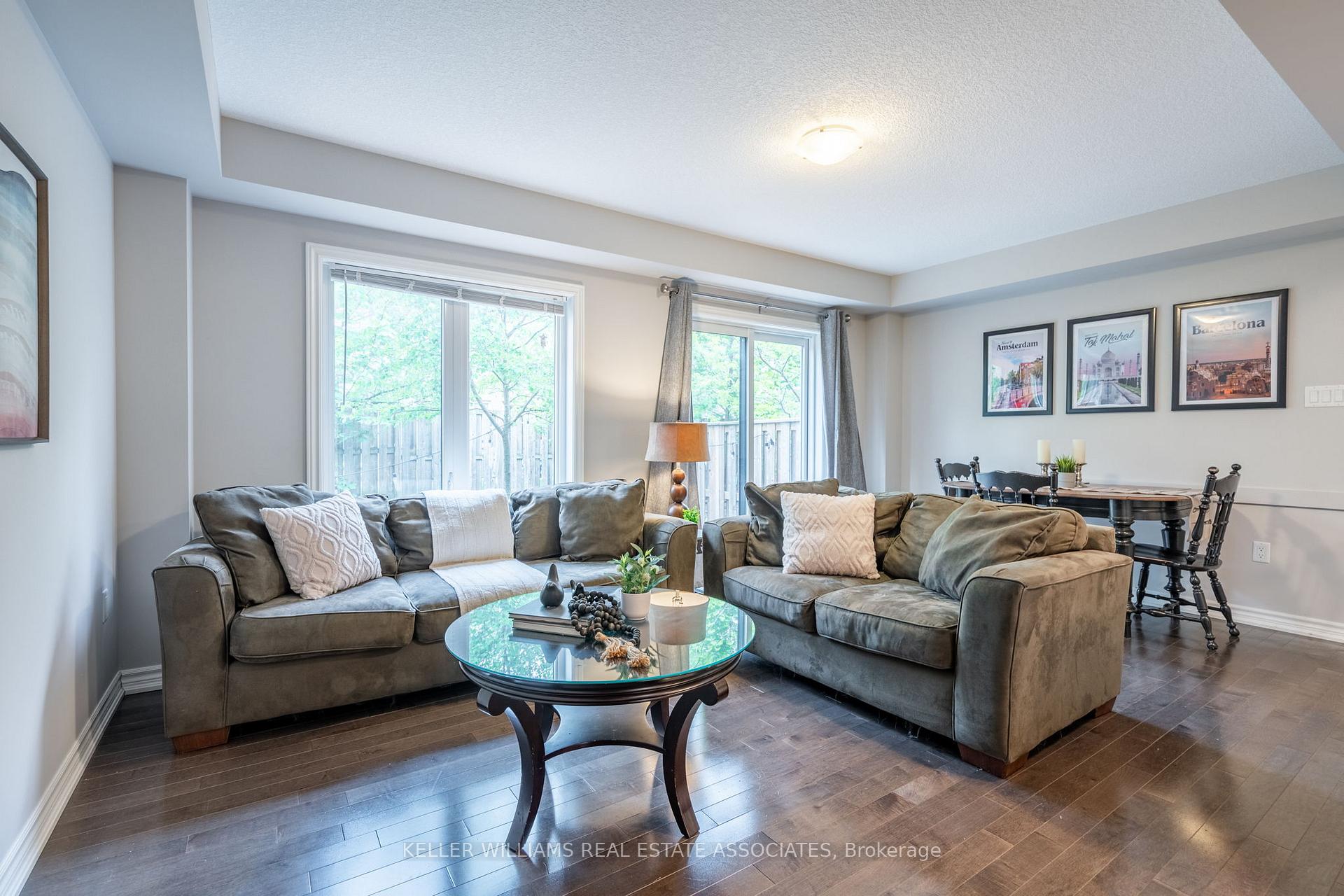 Photo 14 of Unit 7, 10 Vaughan Street, Guelph, Clairfields/Hanlon Business Park — HOMEH