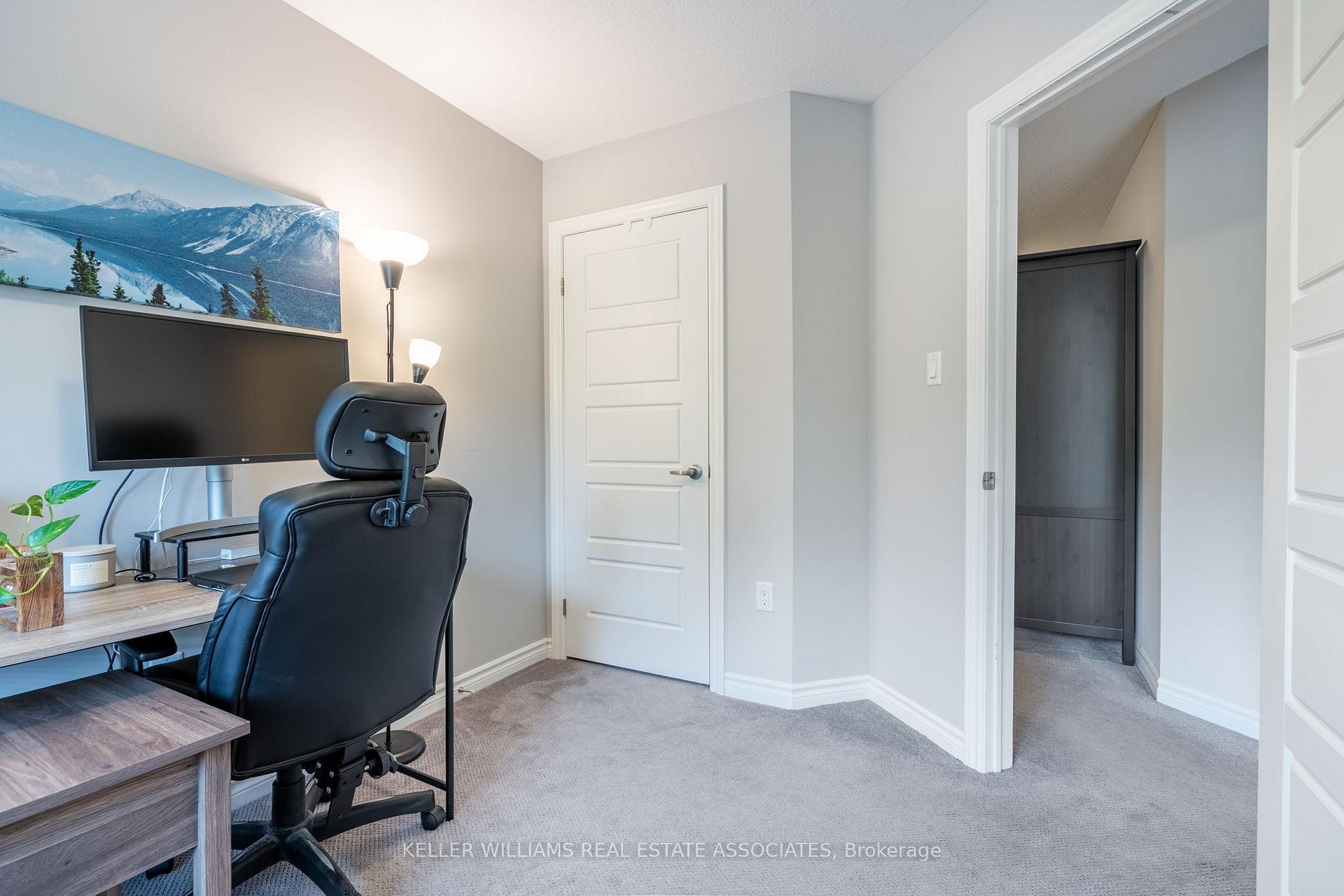 Photo 15 of Unit 7, 10 Vaughan Street, Guelph, Clairfields/Hanlon Business Park — HOMEH