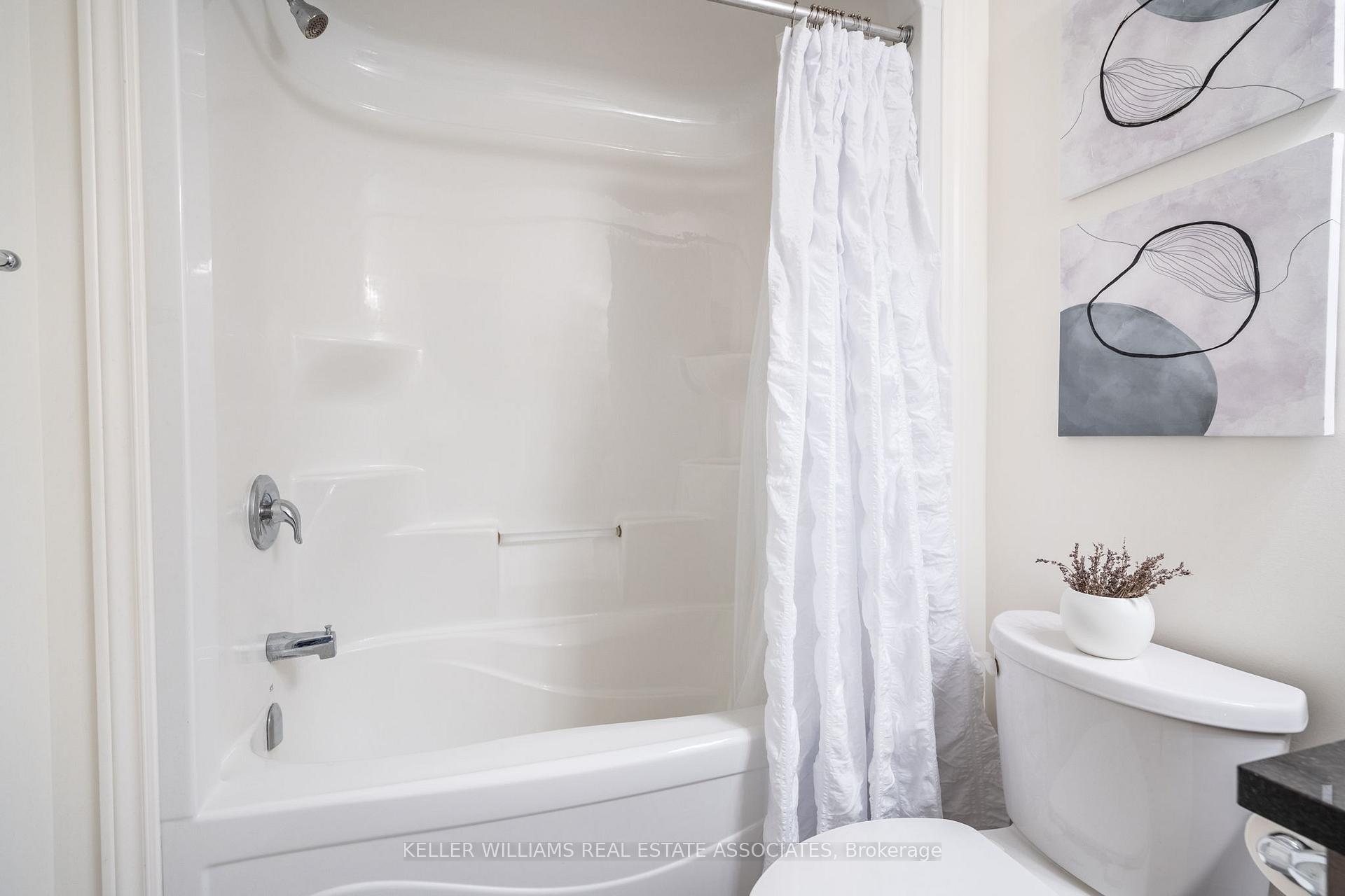 Photo 20 of Unit 7, 10 Vaughan Street, Guelph, Clairfields/Hanlon Business Park — HOMEH