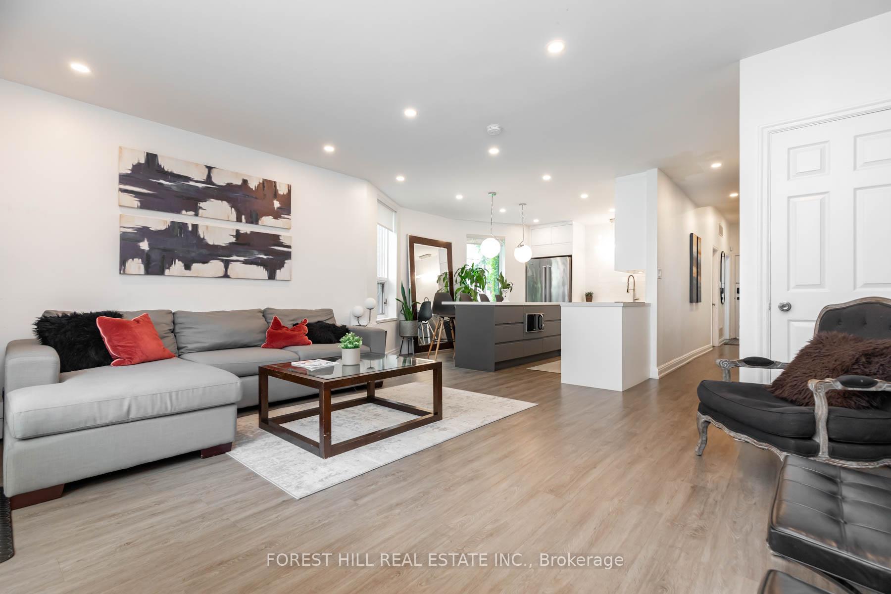 Photo 7 of 300 Seaton Street N, Toronto, Moss Park — HOMEH