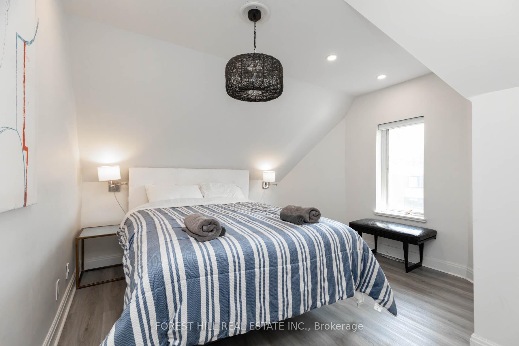 Photo 14 of 300 Seaton Street N, Toronto, Moss Park — HOMEH