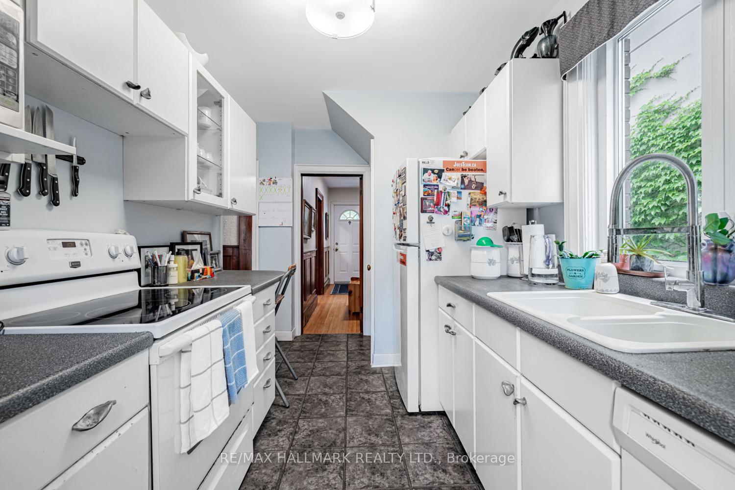 Photo 14 of 248 Castlefield Avenue, Toronto, Yonge-Eglinton — HOMEH