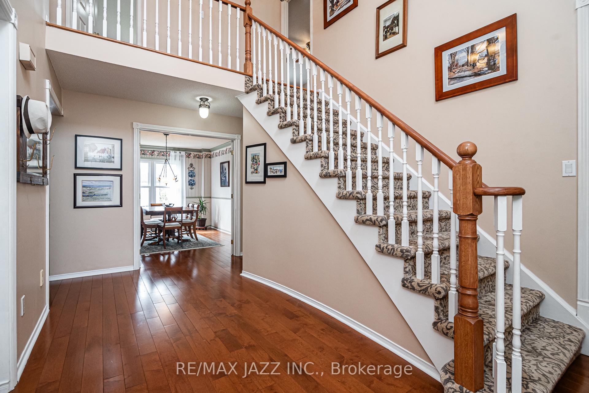 Photo 2 of 1030 Ripley Crescent, Oshawa, Pinecrest — HOMEH
