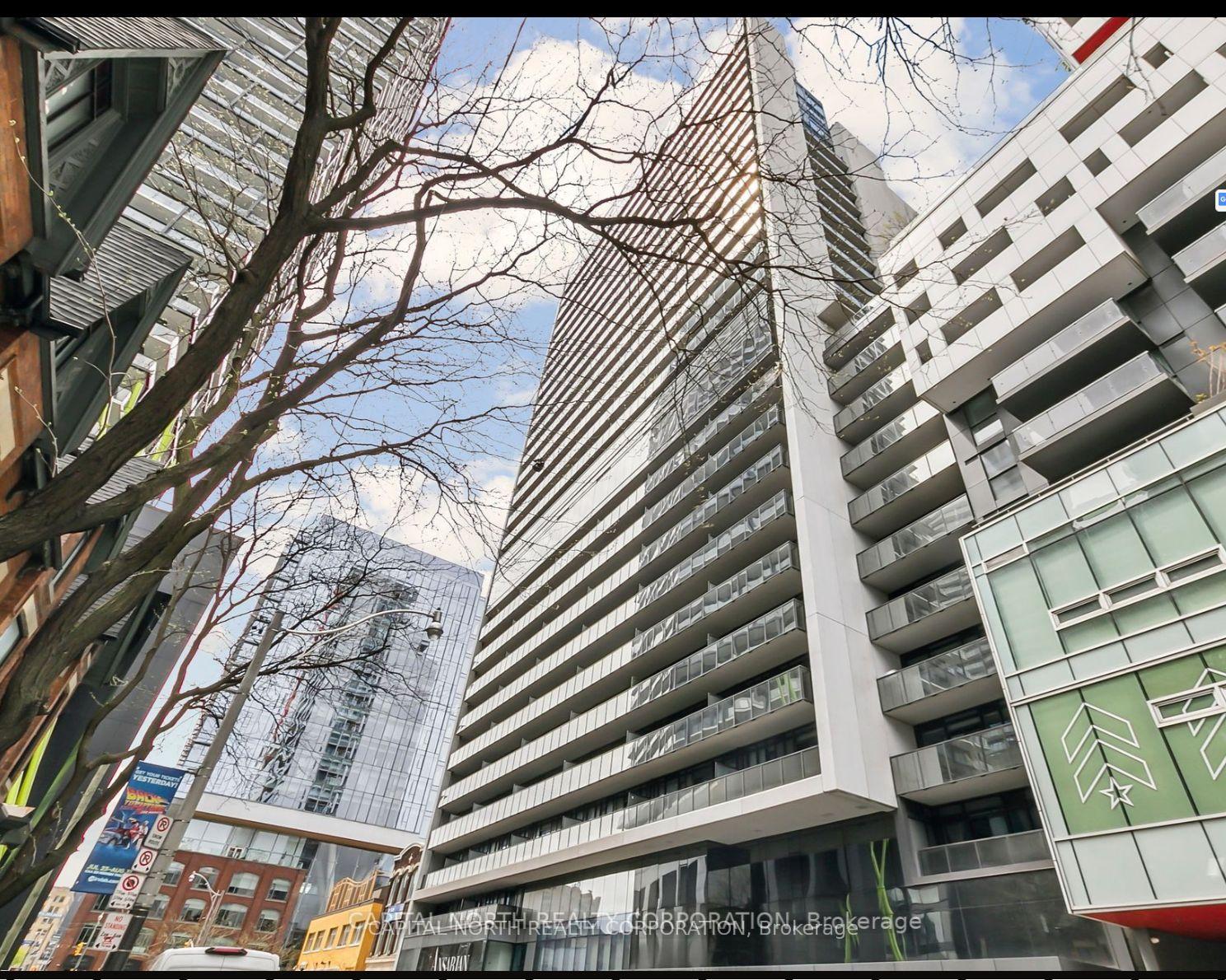 Front of Unit 1806, 330 Richmond Street W
