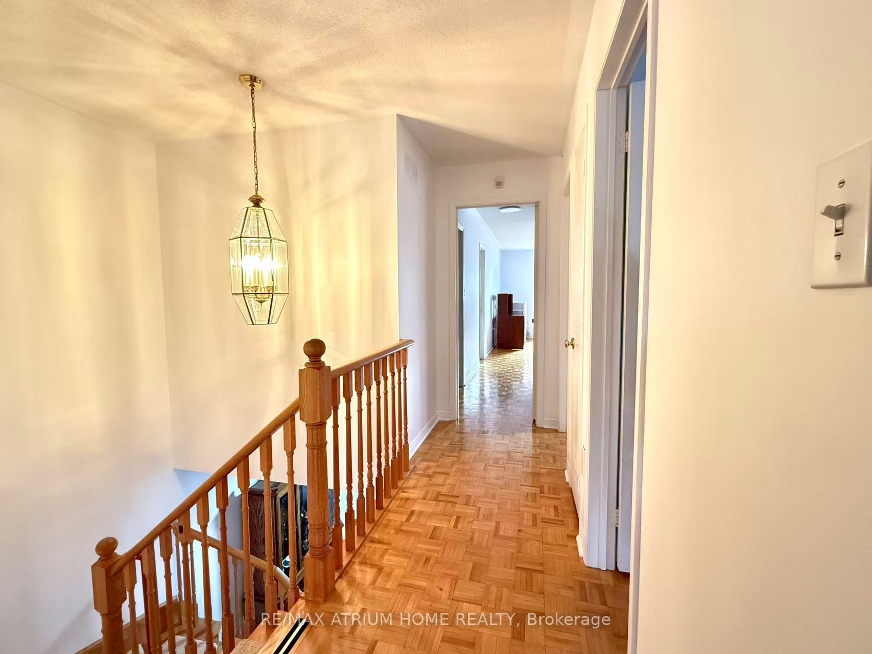 Photo 20 of 183 Hertford Crescent, Markham, Milliken Mills East — HOMEH