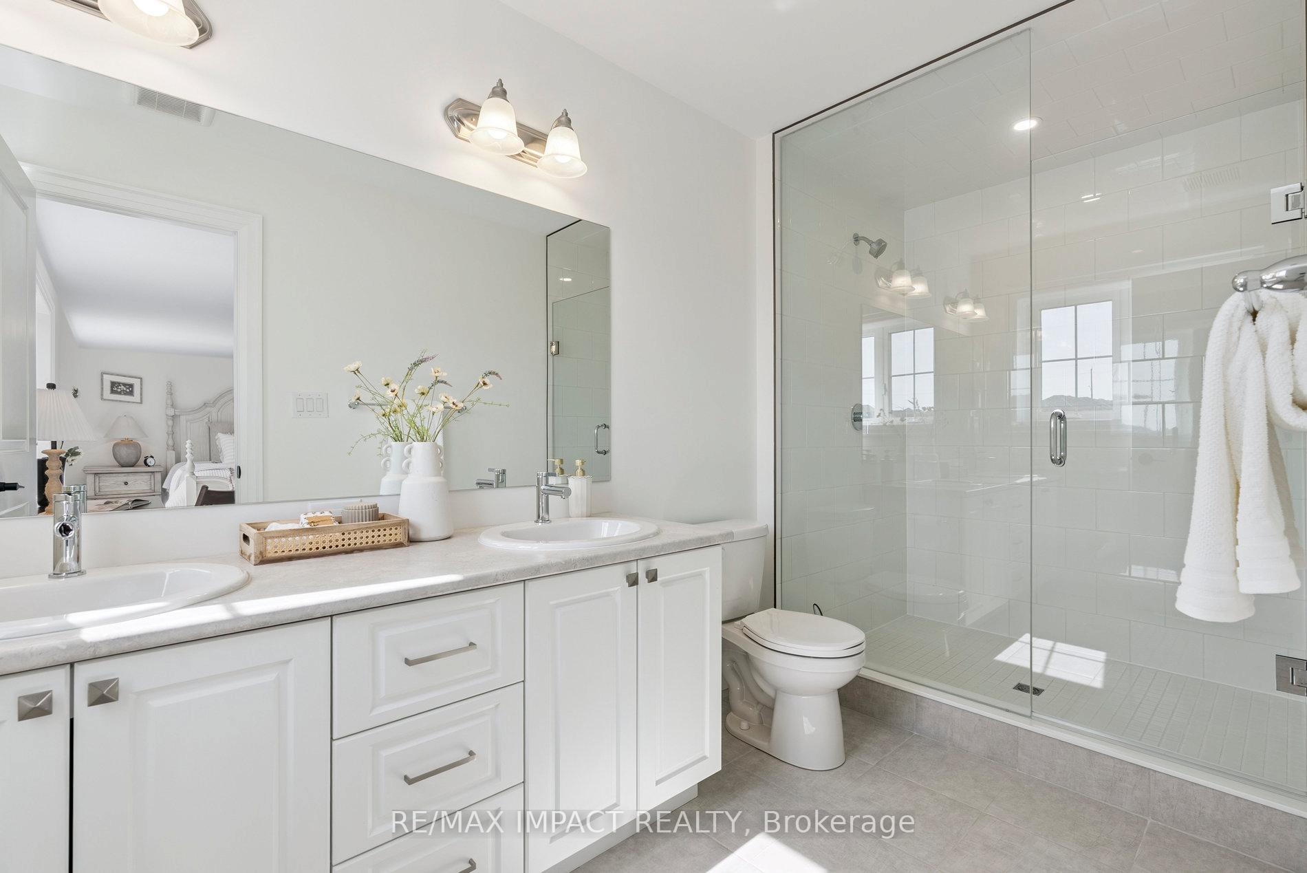 Photo 33 of 14 Higham Place, Clarington, Bowmanville — HOMEH