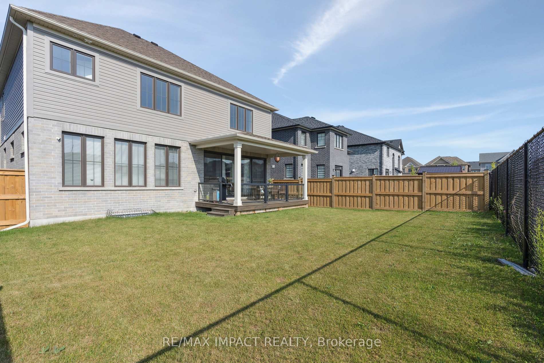 Photo 50 of 14 Higham Place, Clarington, Bowmanville — HOMEH