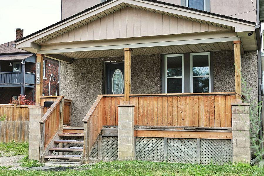 Photo 13 of 1102 Wellington Avenue, Windsor — HOMEH