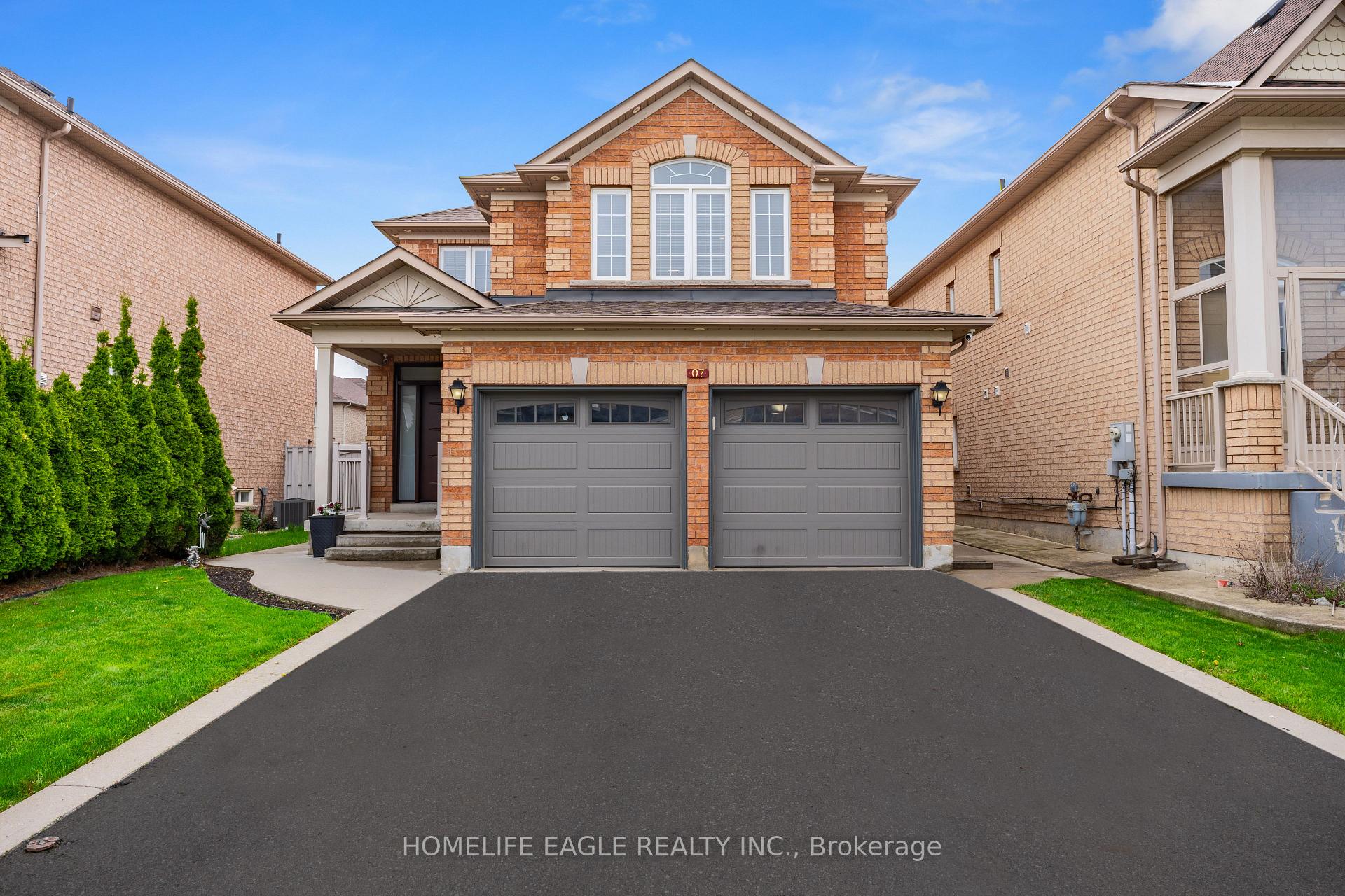 Photo 1 of 7 Denim Drive, Brampton, Bram East — HOMEH