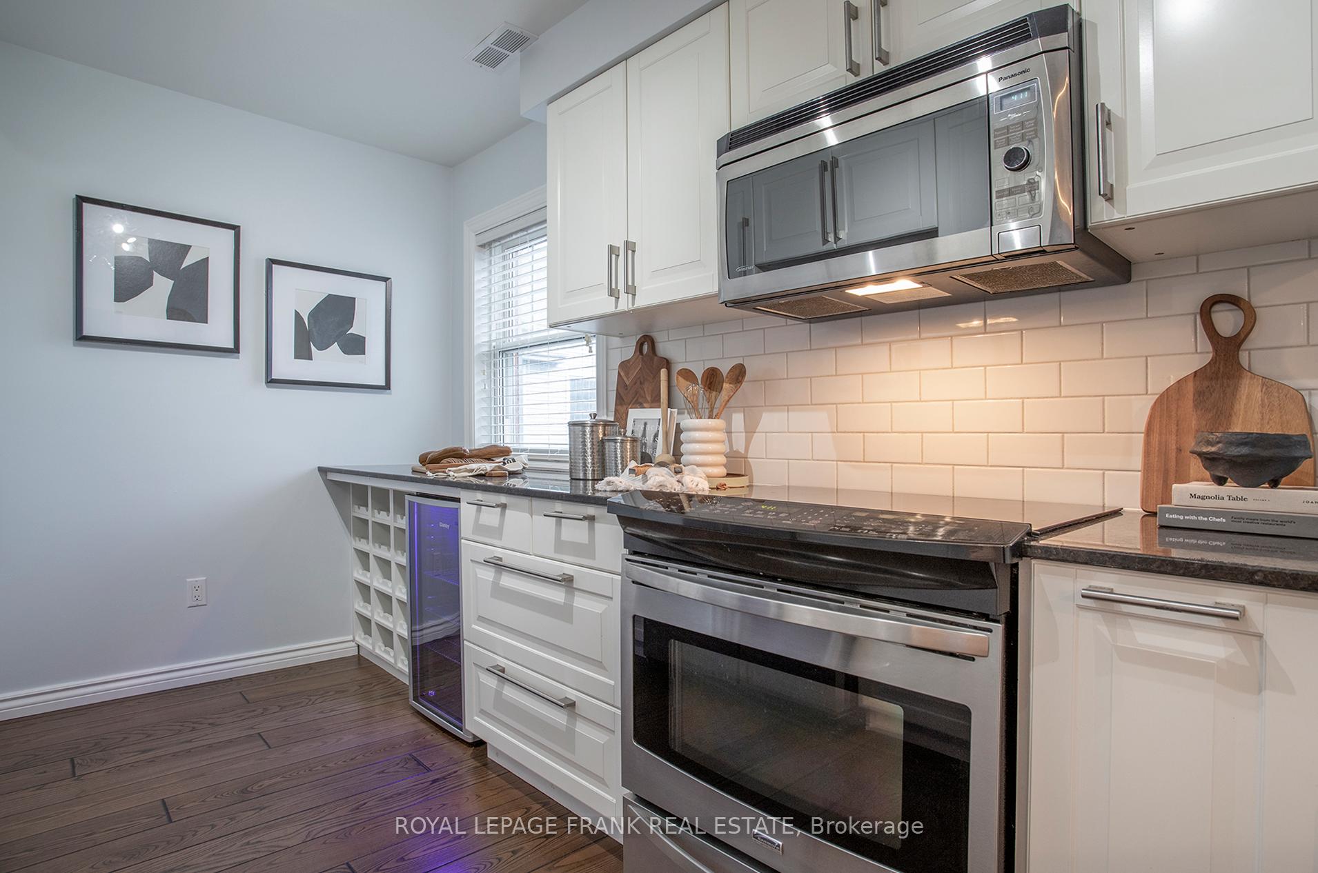 Photo 16 of Unit D8, 1663 Nash Road, Clarington, Courtice — HOMEH