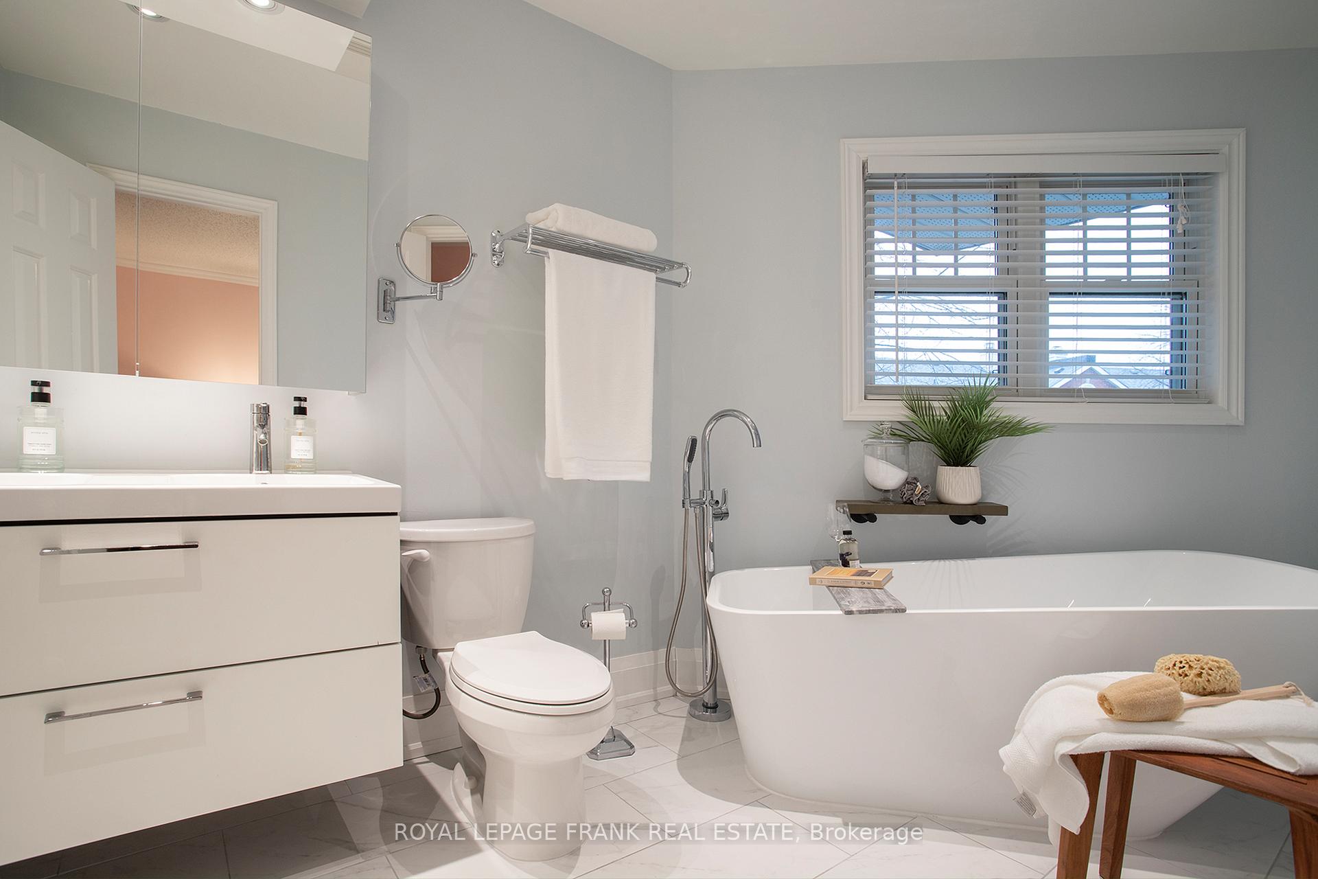 Photo 25 of Unit D8, 1663 Nash Road, Clarington, Courtice — HOMEH