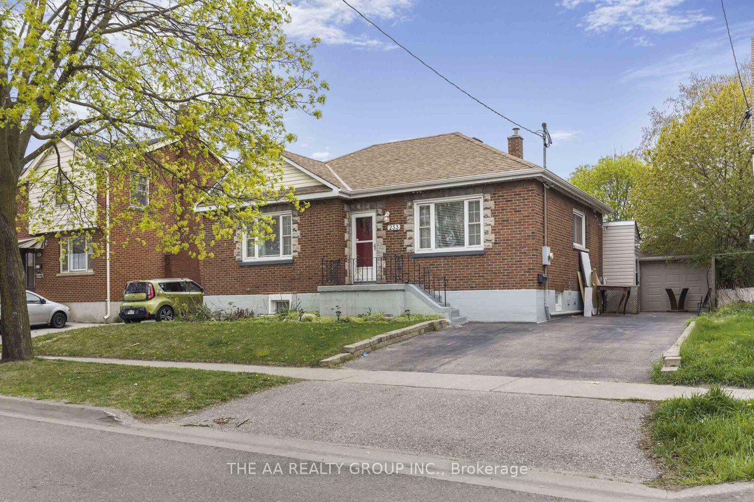 Photo 6 of 233 McNaughton Avenue, Oshawa, Central — HOMEH