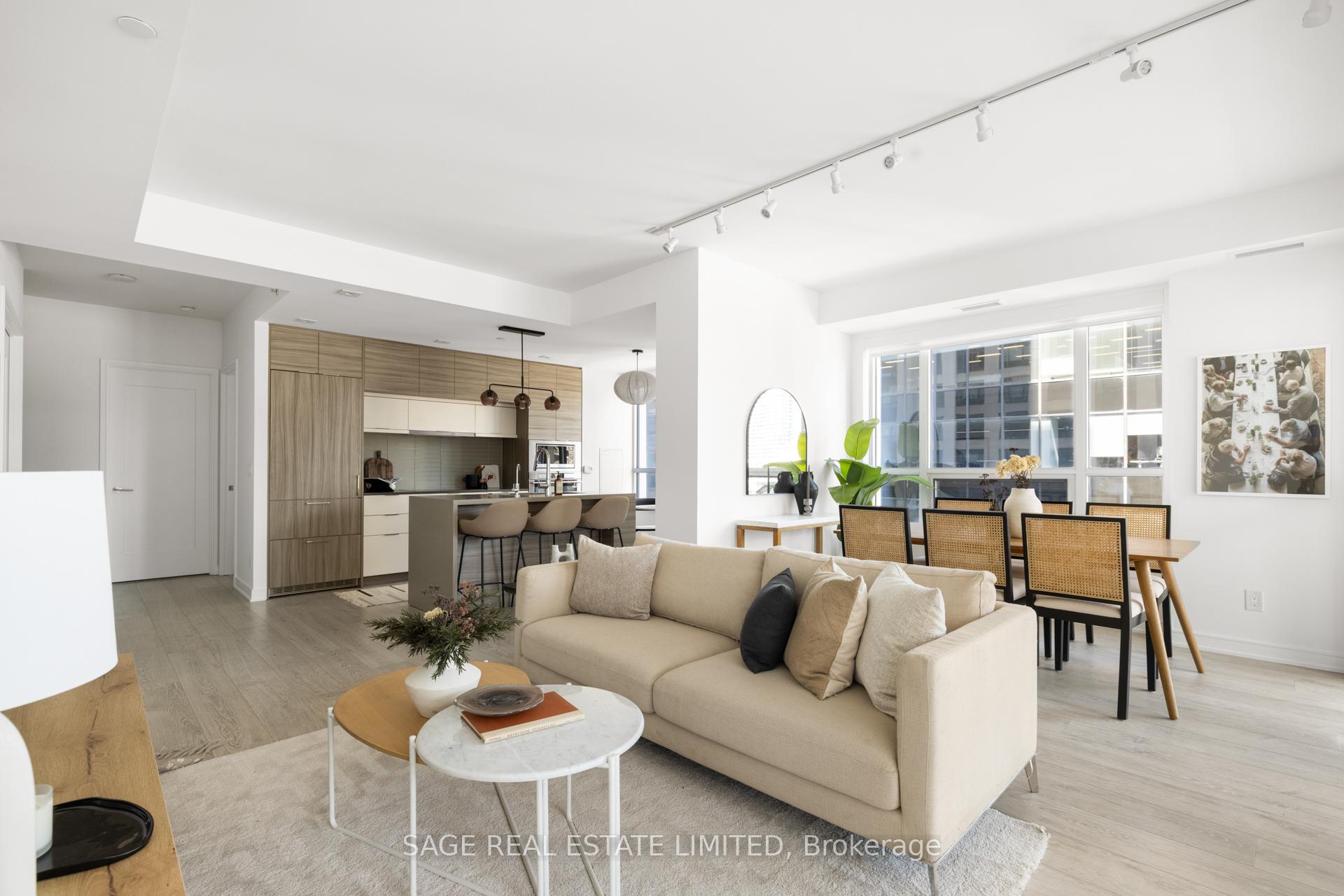 Photo 7 of Unit 809, 88 Scott Street, Toronto, Church-Yonge Corridor — HOMEH