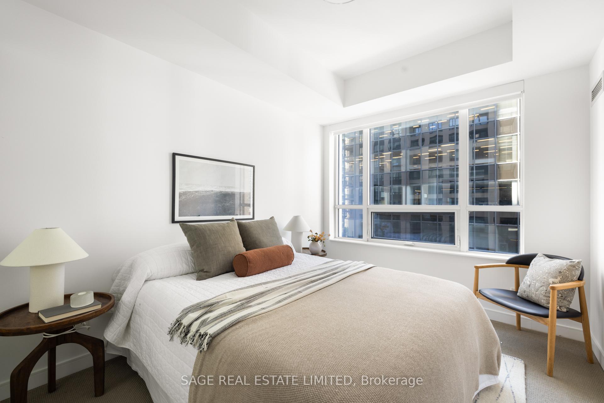 Photo 10 of Unit 809, 88 Scott Street, Toronto, Church-Yonge Corridor — HOMEH