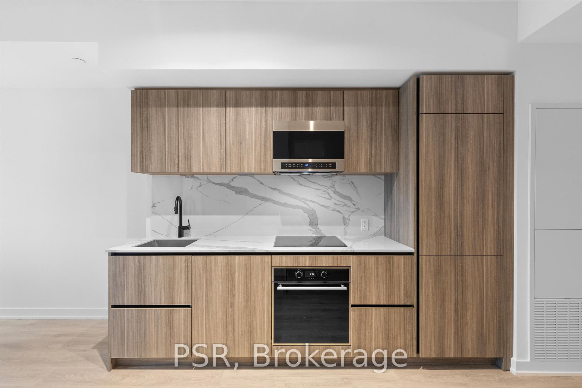 Photo 8 of Unit 212, 117 Broadway Avenue, Toronto, Mount Pleasant West — HOMEH
