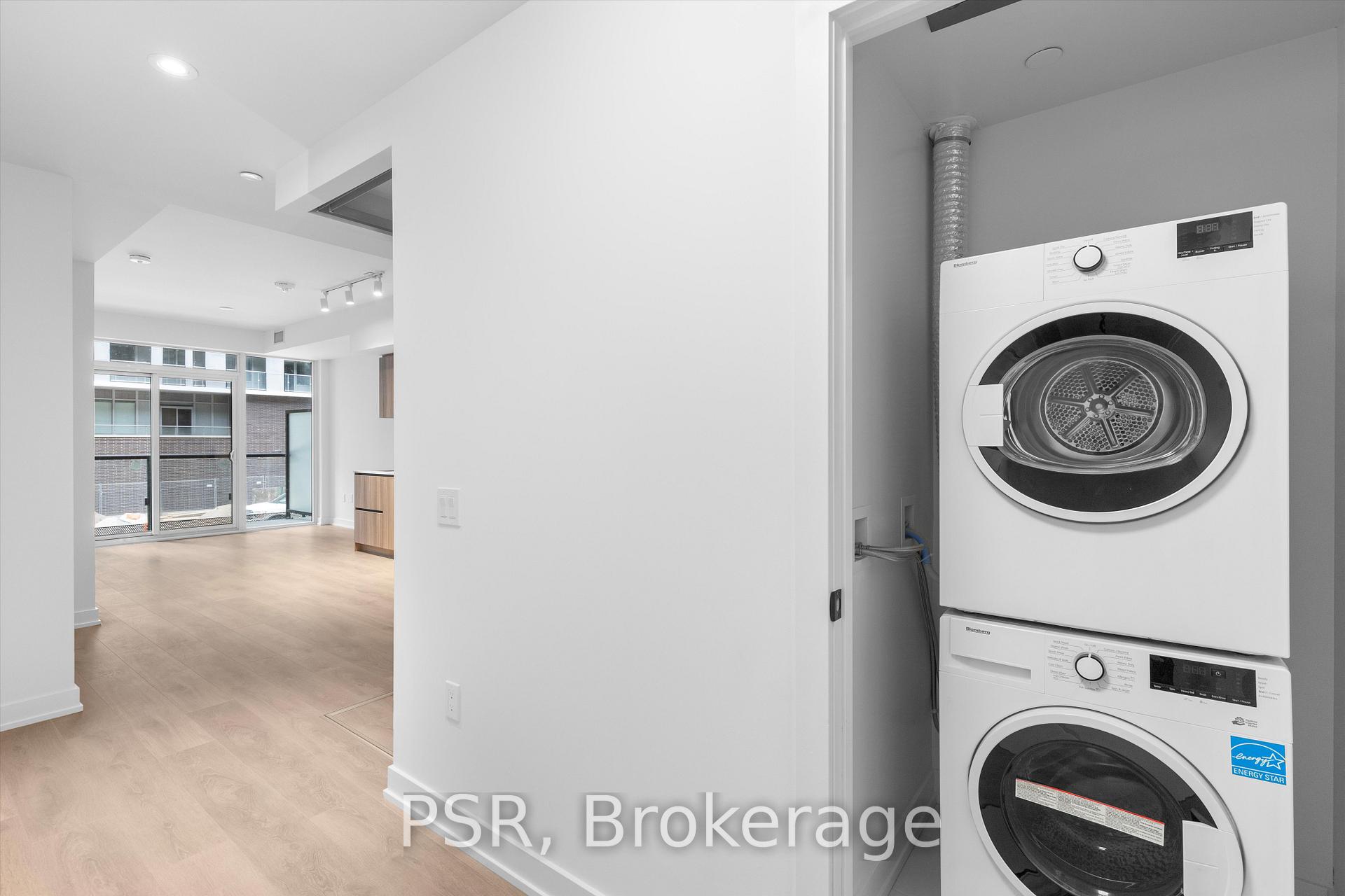 Photo 17 of Unit 212, 117 Broadway Avenue, Toronto, Mount Pleasant West — HOMEH