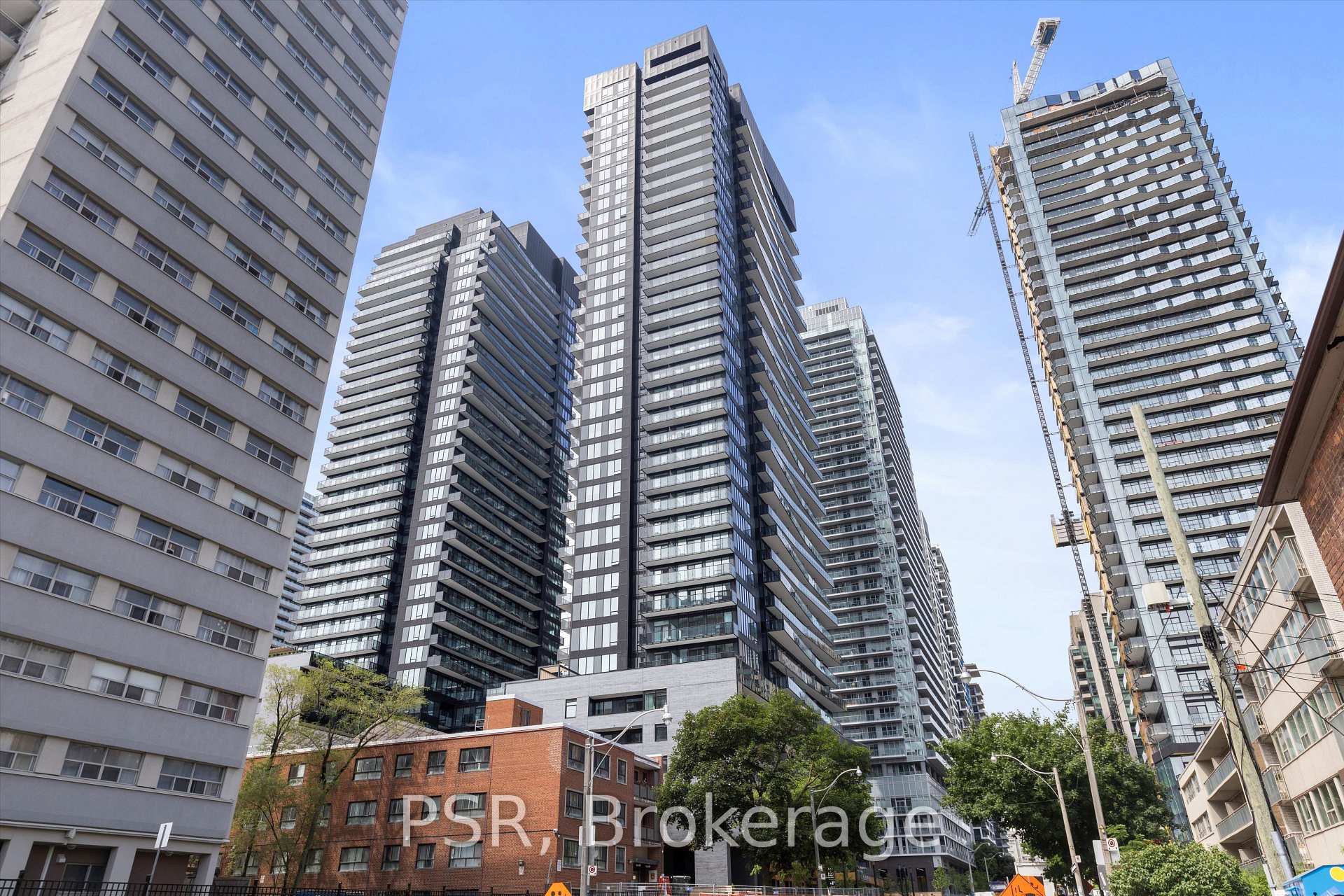 Photo 21 of Unit 212, 117 Broadway Avenue, Toronto, Mount Pleasant West — HOMEH