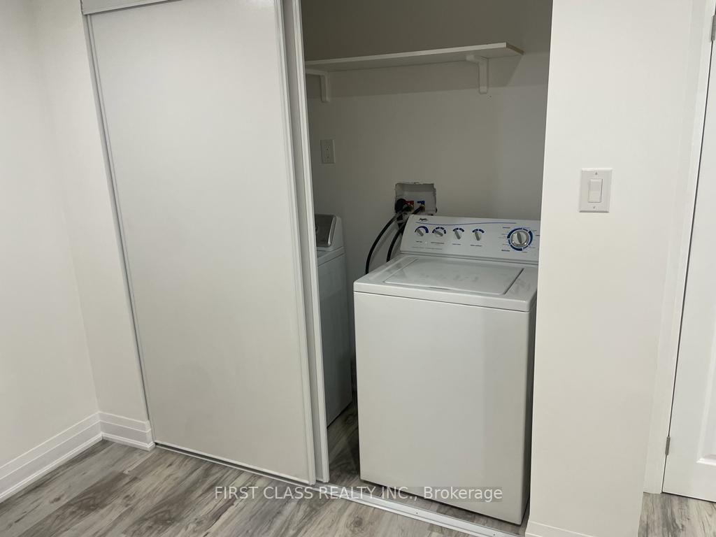 Photo 7 of Unit Bsmt, 17 Fisher Crescent, Hamilton, Westcliffe — HOMEH