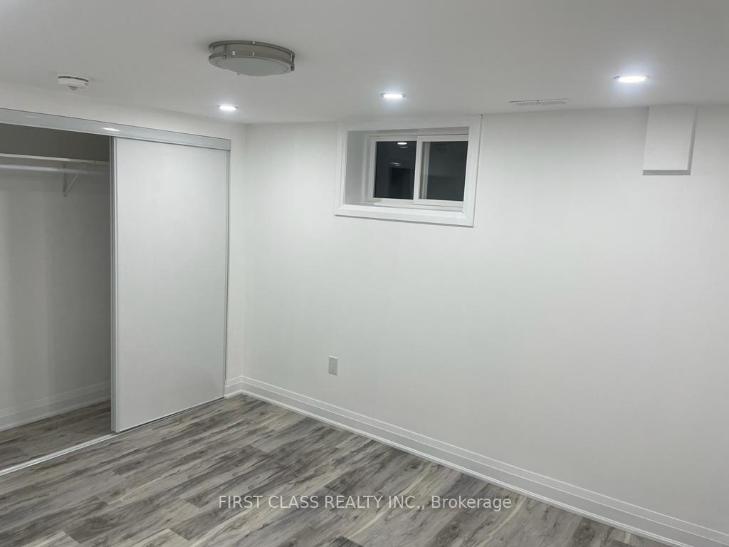 Photo 26 of Unit Bsmt, 17 Fisher Crescent, Hamilton, Westcliffe — HOMEH