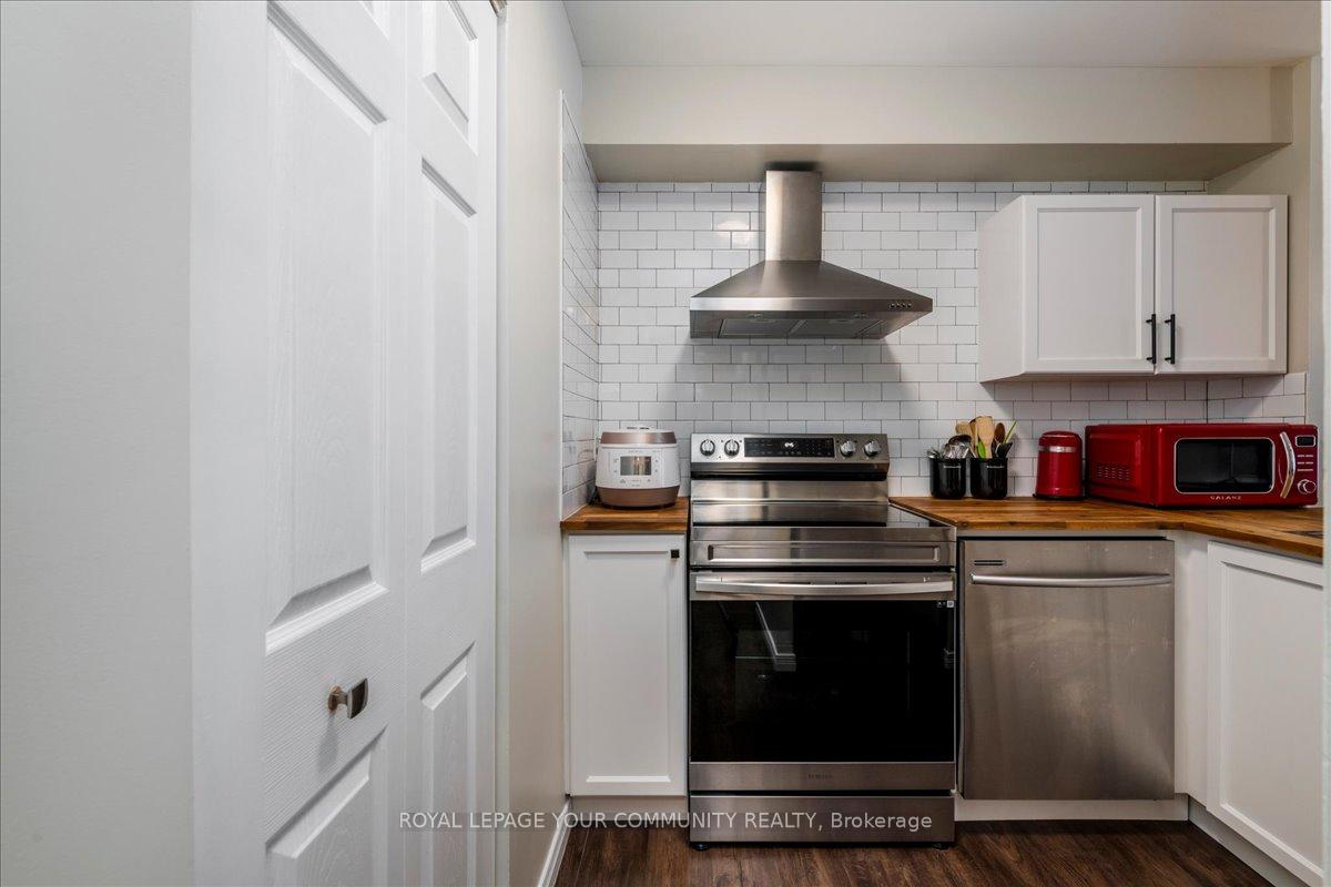 Photo 6 of Unit 504, 150 Dunlop St Street E, Barrie, City Centre — HOMEH