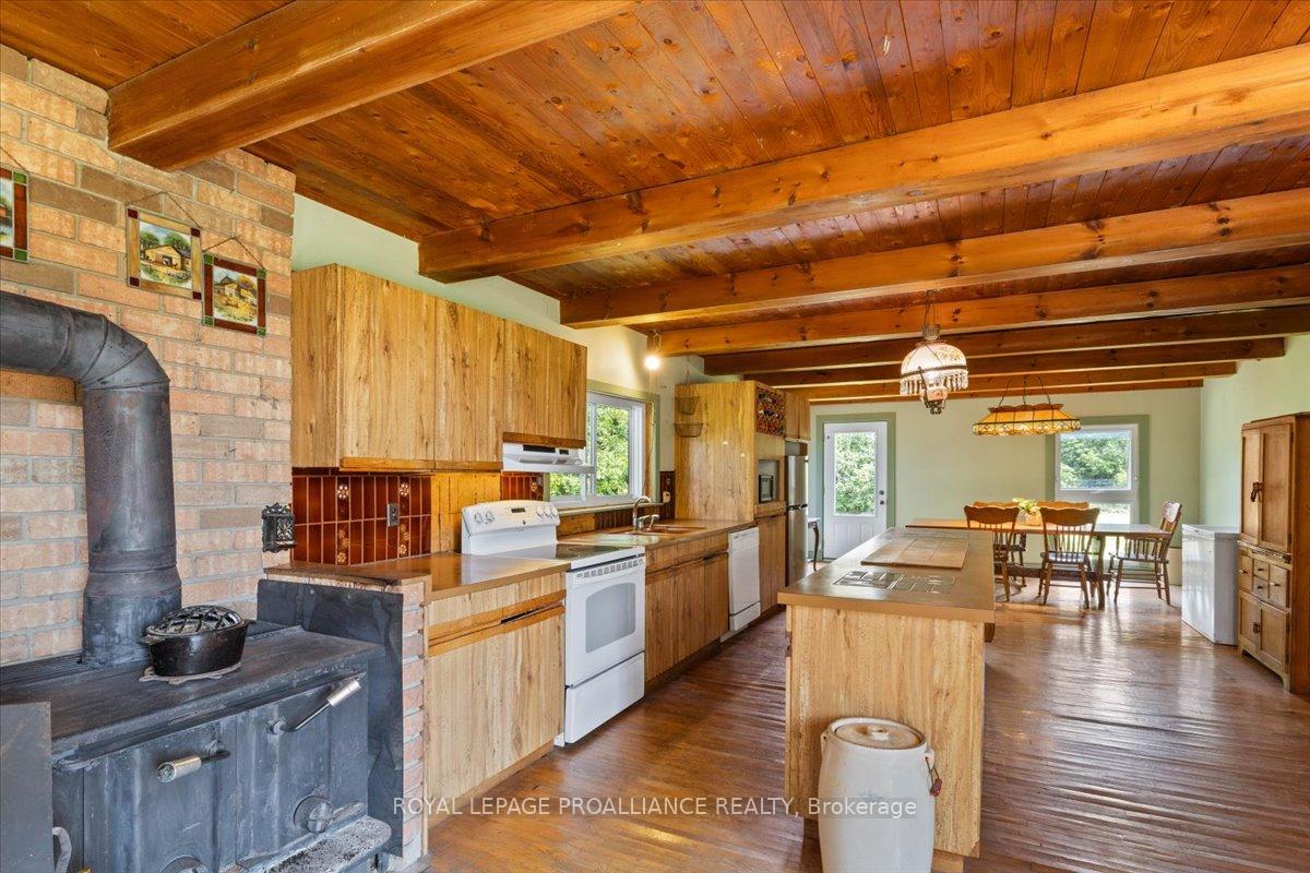Photo 9 of 2085 Enright Road, Tyendinaga, Tyendinaga Township — HOMEH