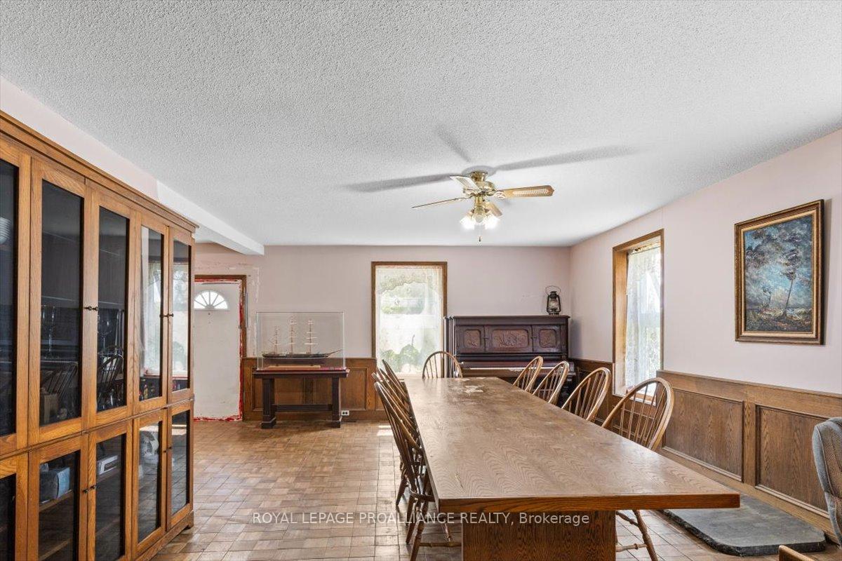 Photo 11 of 2085 Enright Road, Tyendinaga, Tyendinaga Township — HOMEH