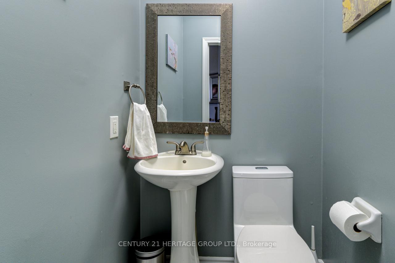 Photo 17 of 5 Northview Crescent, Barrie, Northwest — HOMEH