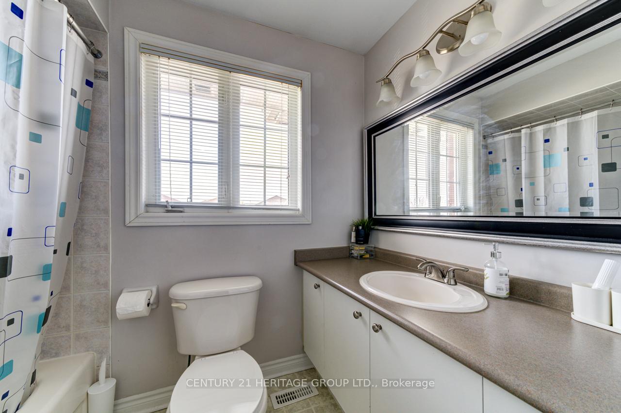 Photo 36 of 5 Northview Crescent, Barrie, Northwest — HOMEH