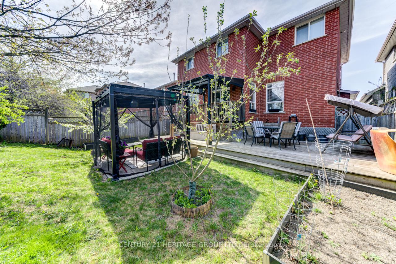 Photo 50 of 5 Northview Crescent, Barrie, Northwest — HOMEH