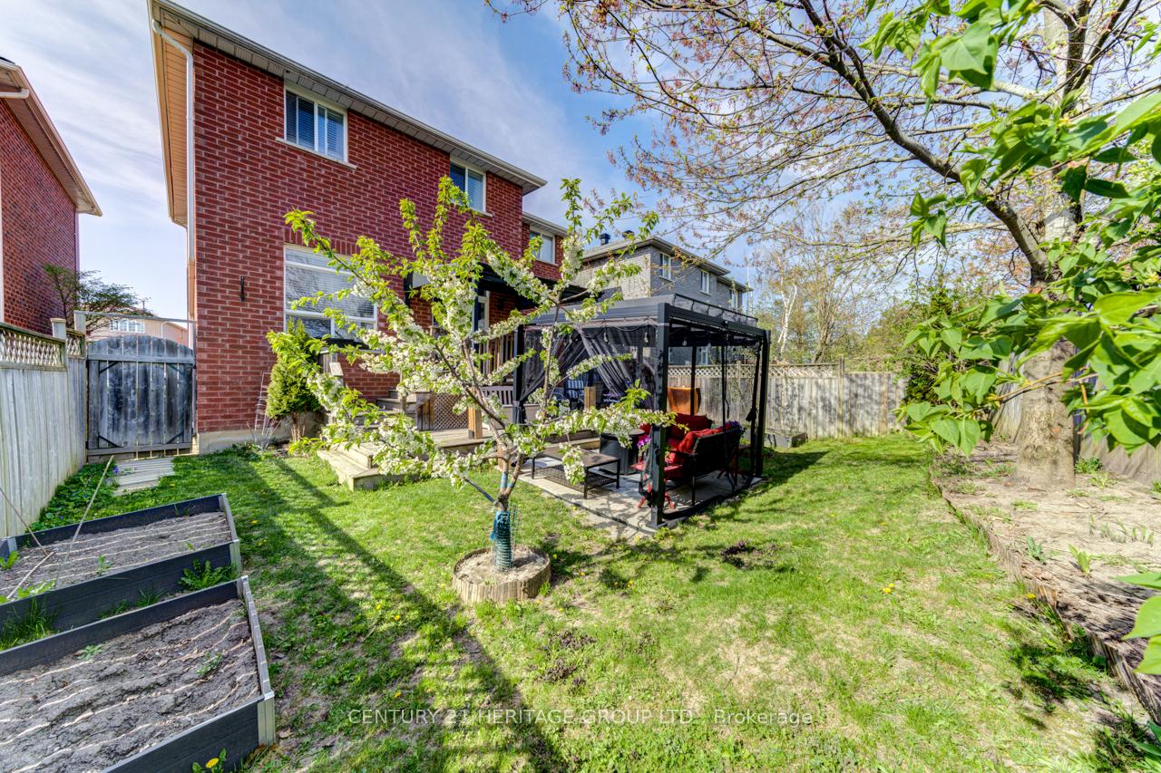 Photo 47 of 5 Northview Crescent, Barrie, Northwest — HOMEH