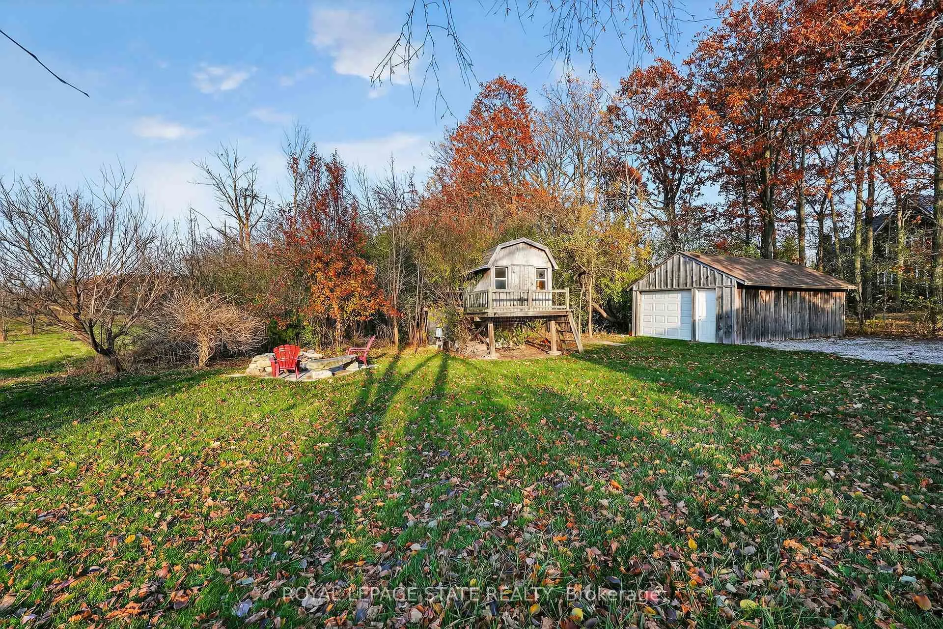 Photo 635 of 152 Ridge Road W, Grimsby, Grimsby Escarpment — HOMEH