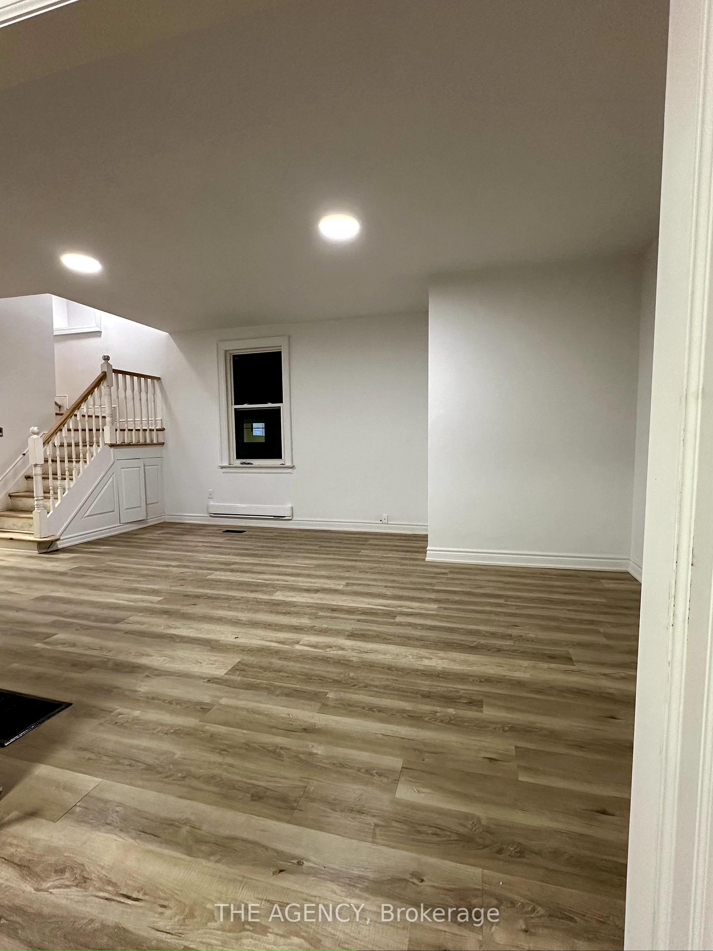 Photo 22 of Unit B, 13075 Highway 27, King, Nobleton — HOMEH
