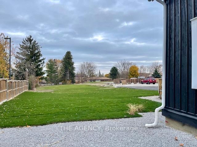 Photo 9 of Unit B, 13075 Highway 27, King, Nobleton — HOMEH