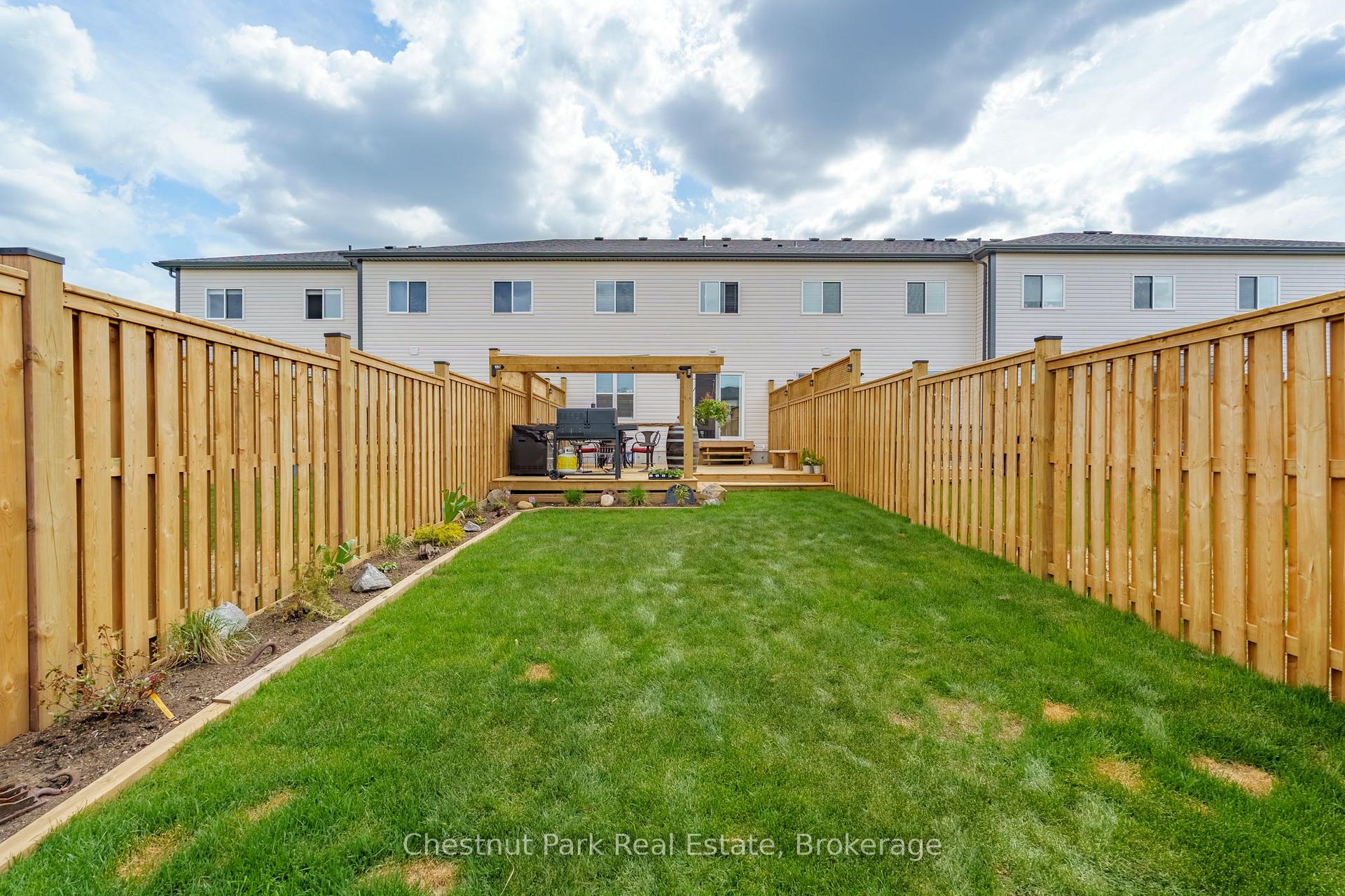 Photo 4 of 190 Daffodil Court, Gravenhurst, Muskoka (S) — HOMEH