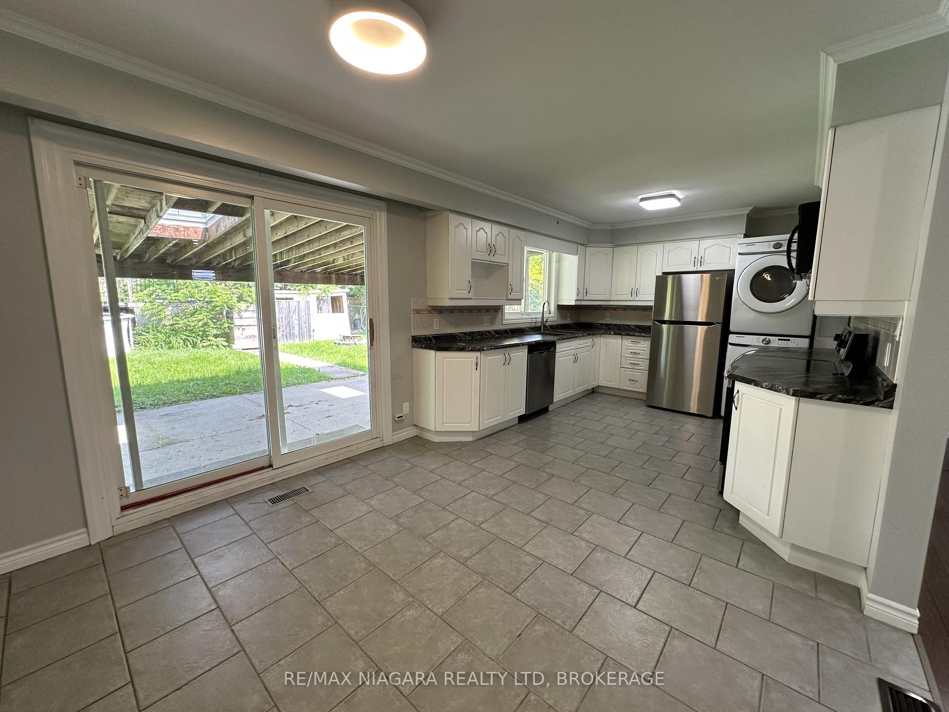 Photo 16 of Unit MAIN, 182 Willson Road, Welland, Prince Charles — HOMEH