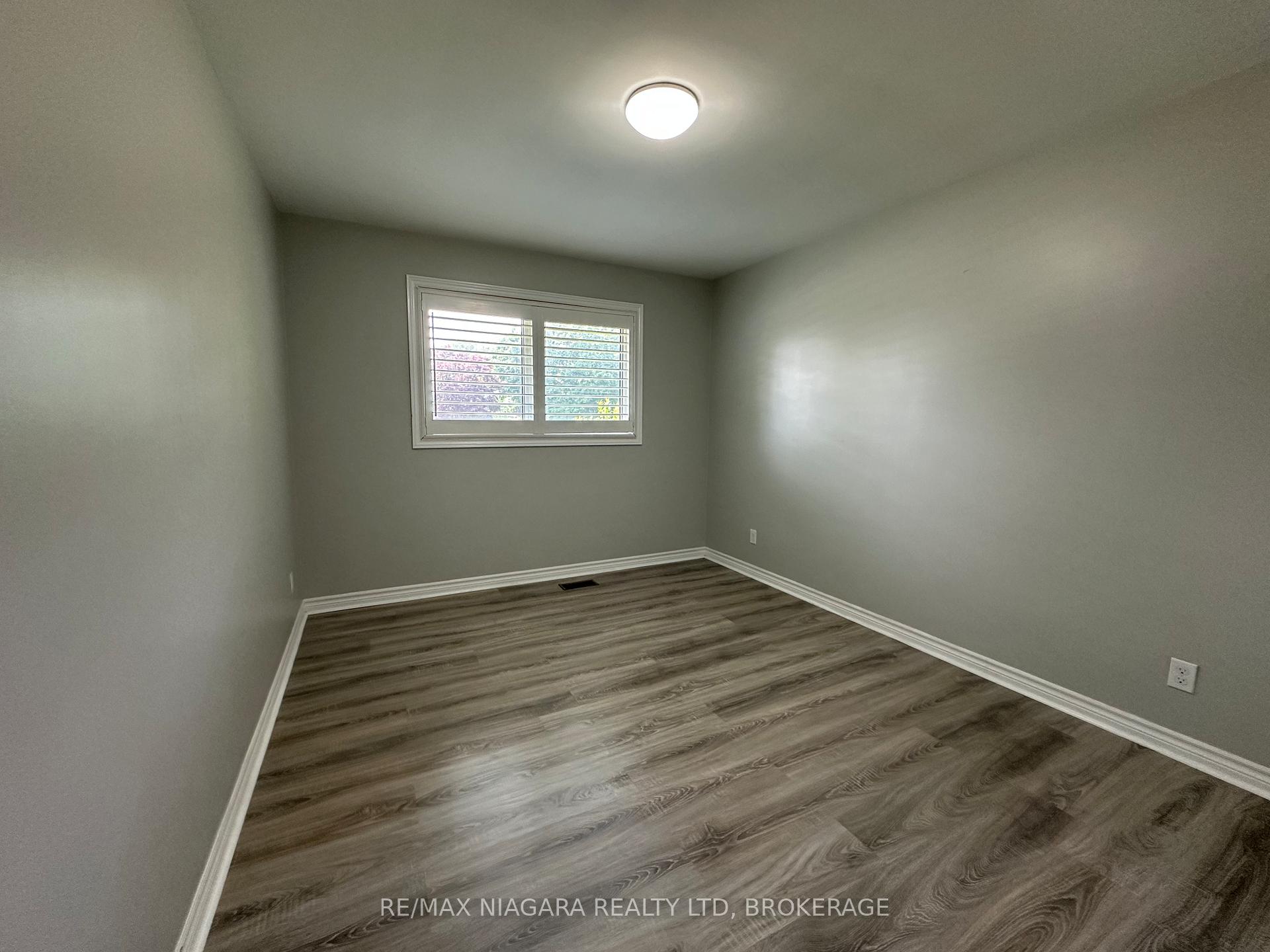 Photo 10 of Unit MAIN, 182 Willson Road, Welland, Prince Charles — HOMEH