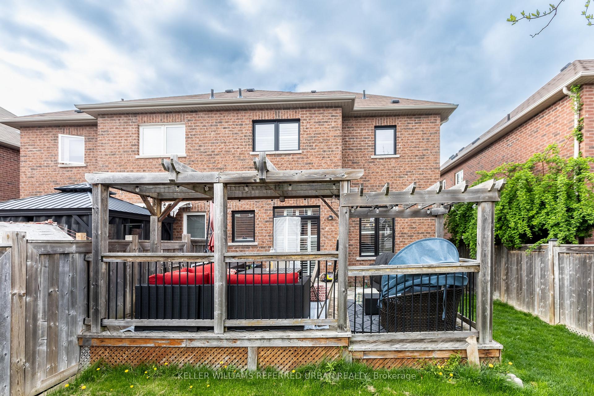 Photo 31 of 23 Fitzroy Avenue, Markham, Wismer — HOMEH