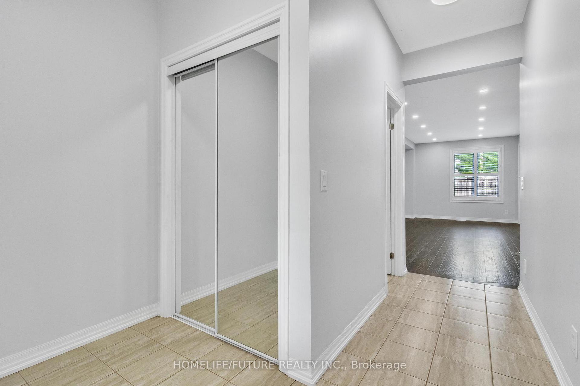 Photo 3 of 81 Hanson Crescent, Milton, Scott — HOMEH