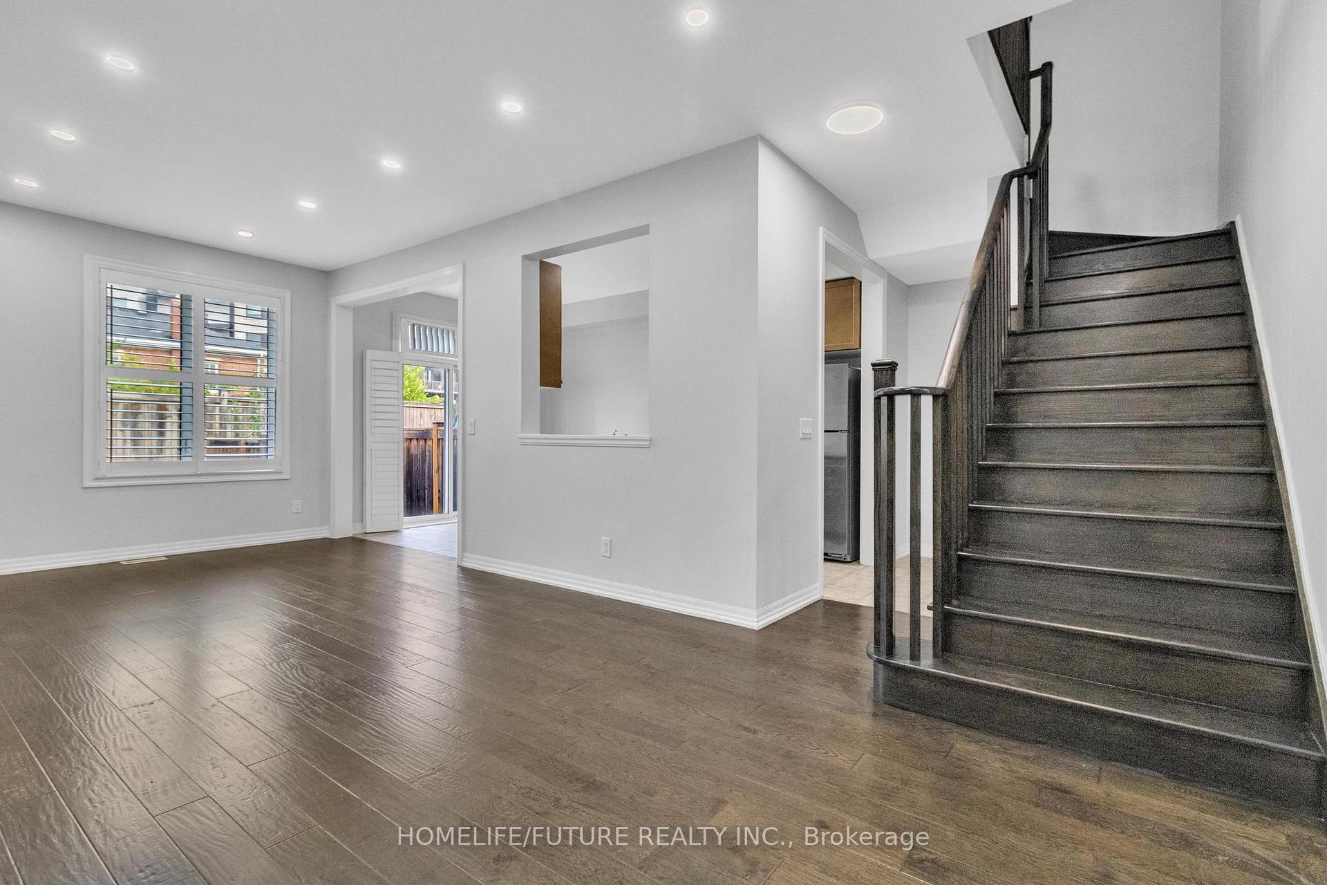 Photo 17 of 81 Hanson Crescent, Milton, Scott — HOMEH