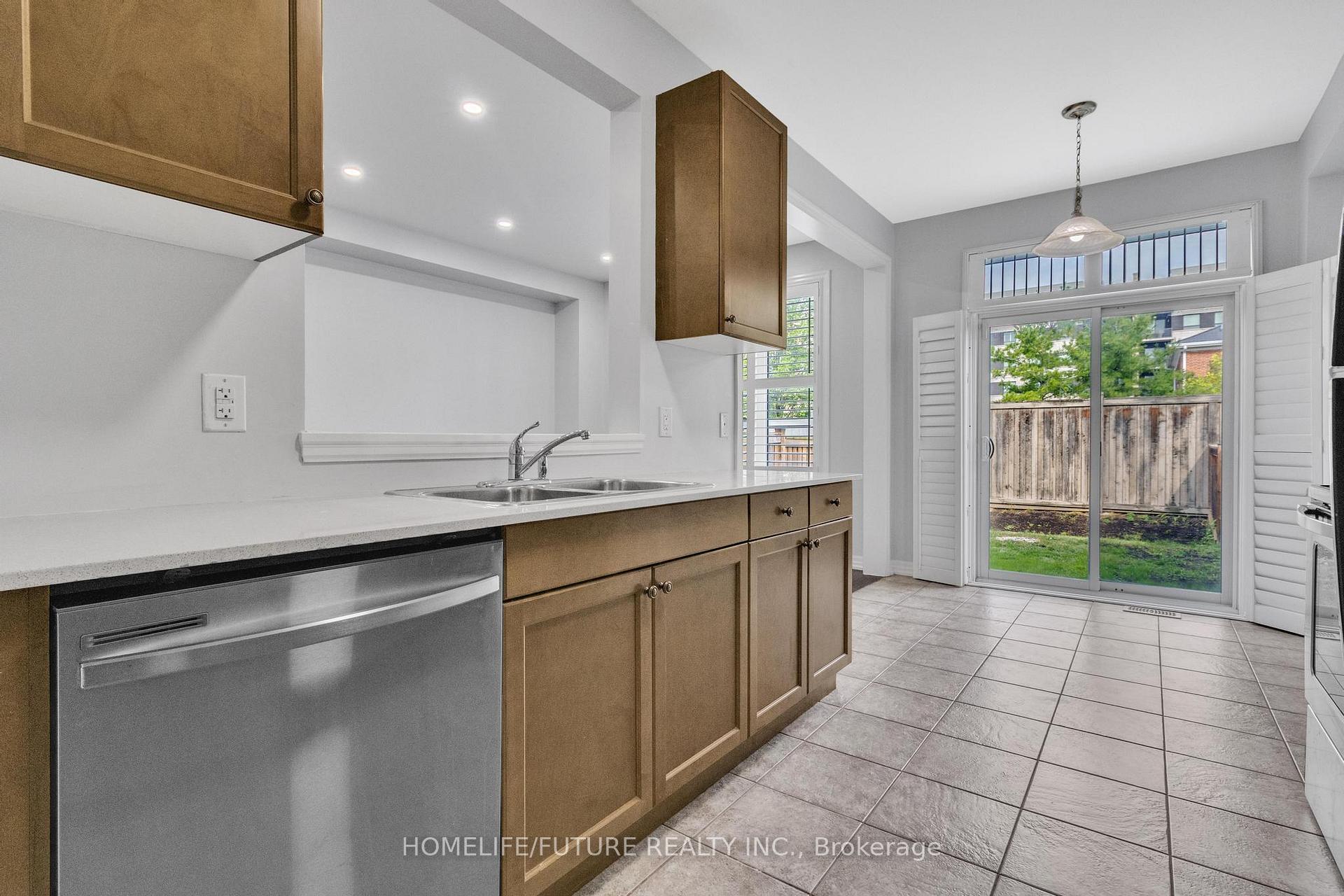 Photo 20 of 81 Hanson Crescent, Milton, Scott — HOMEH