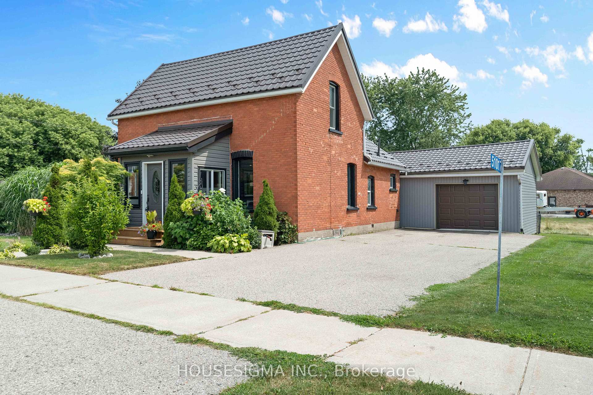Photo 1 of 51017 Ron McNeil Line, Malahide, Springfield — HOMEH