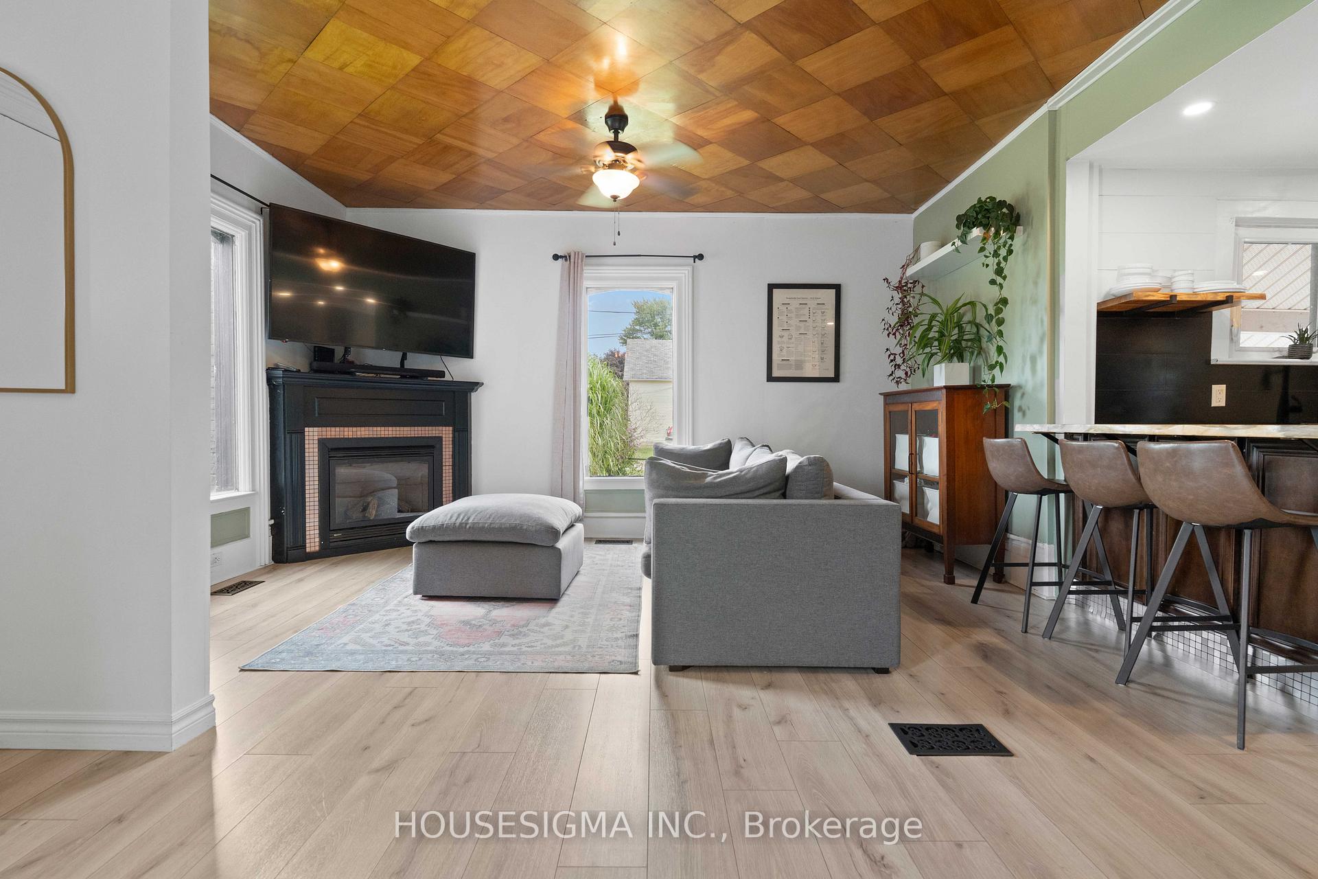 Photo 3 of 51017 Ron McNeil Line, Malahide, Springfield — HOMEH
