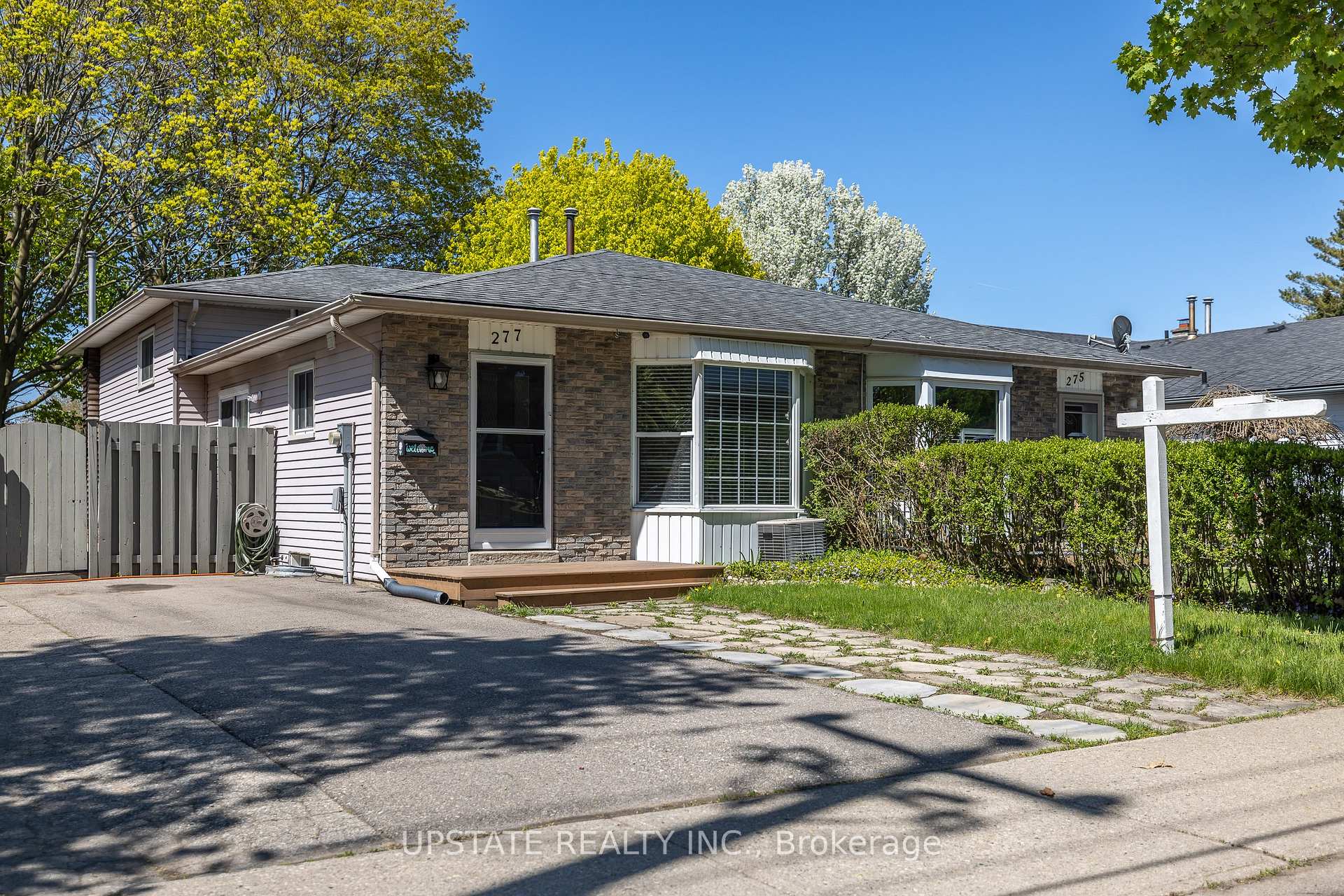 Photo 1 of 277 Heritage Drive, Kitchener — HOMEH